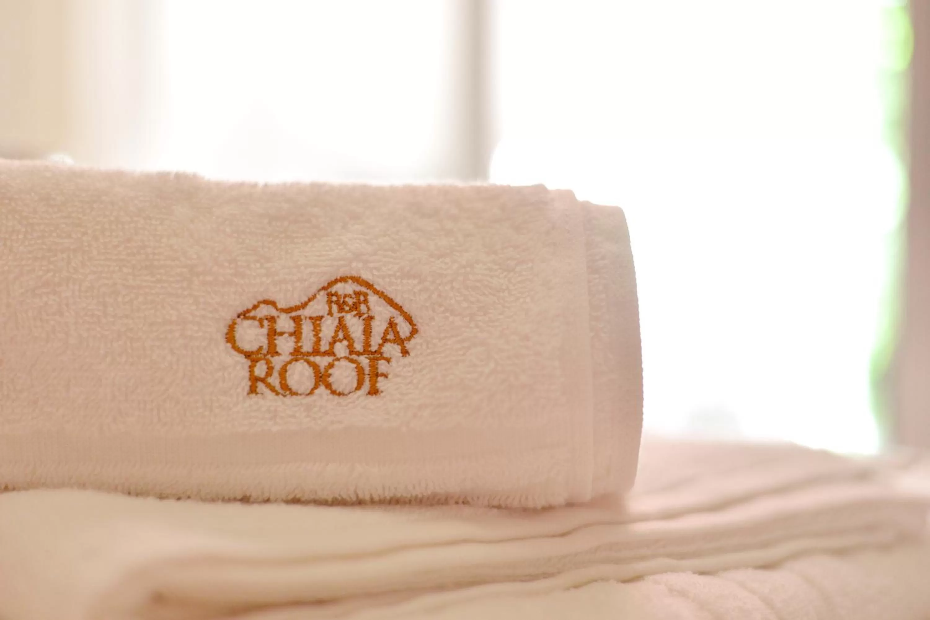 Decorative detail, Bed in Chiaia Roof