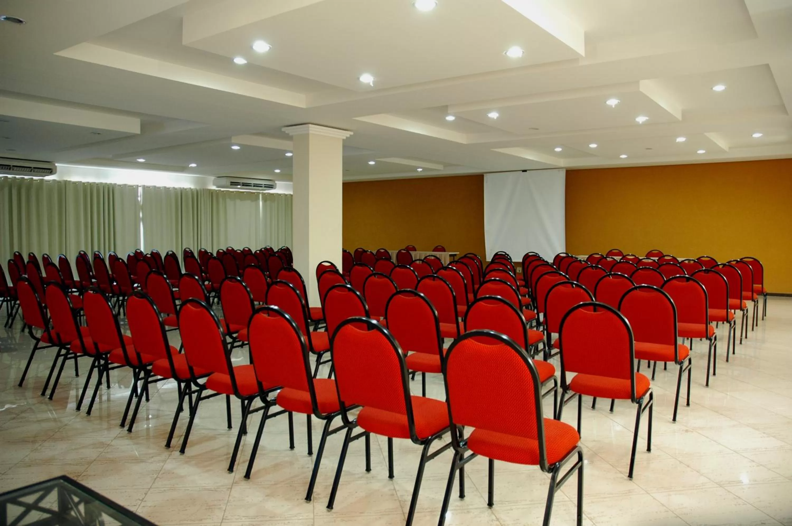 Meeting/conference room in Hotel Solarium Express