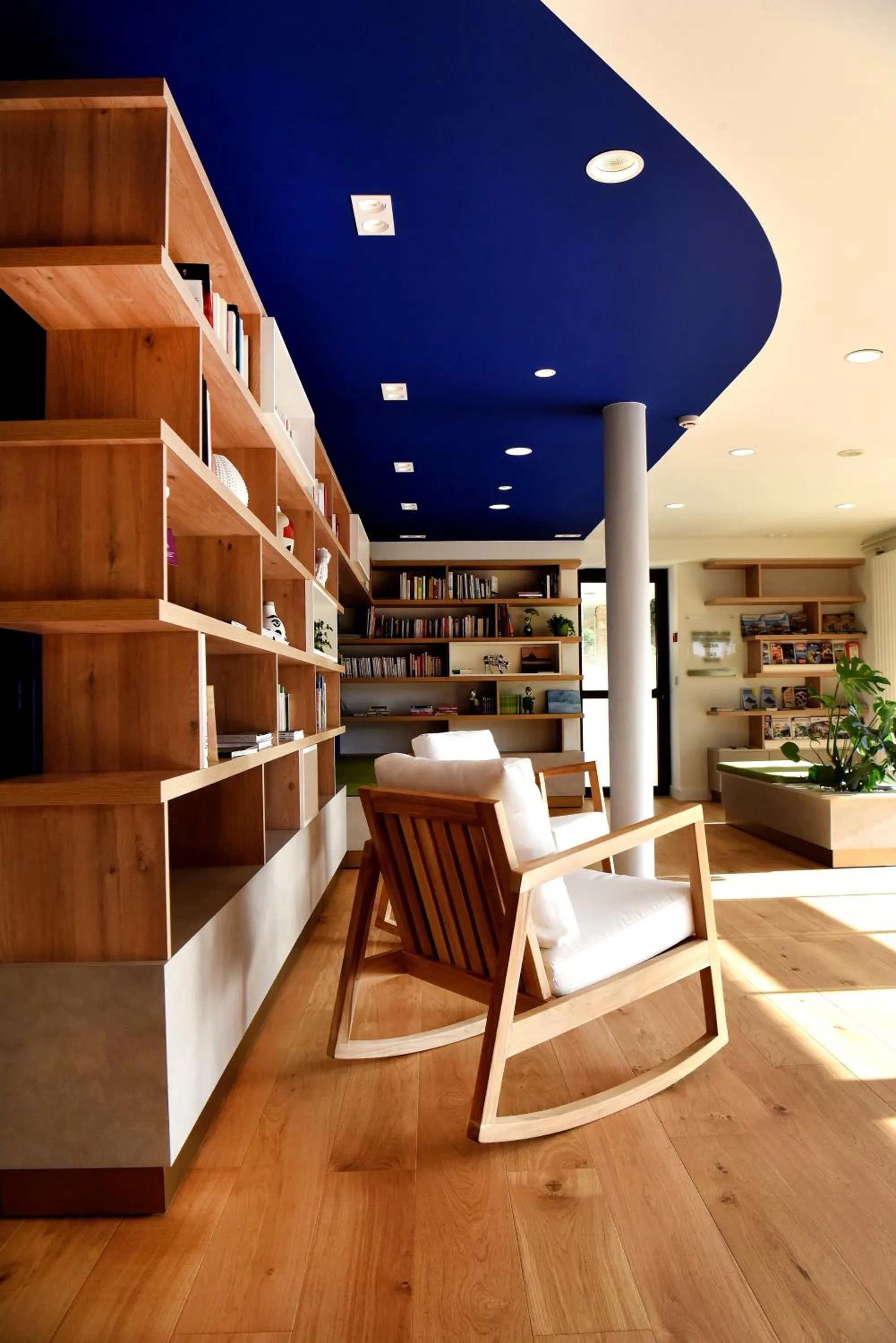 Lobby or reception in Mercure Mont Saint Michel