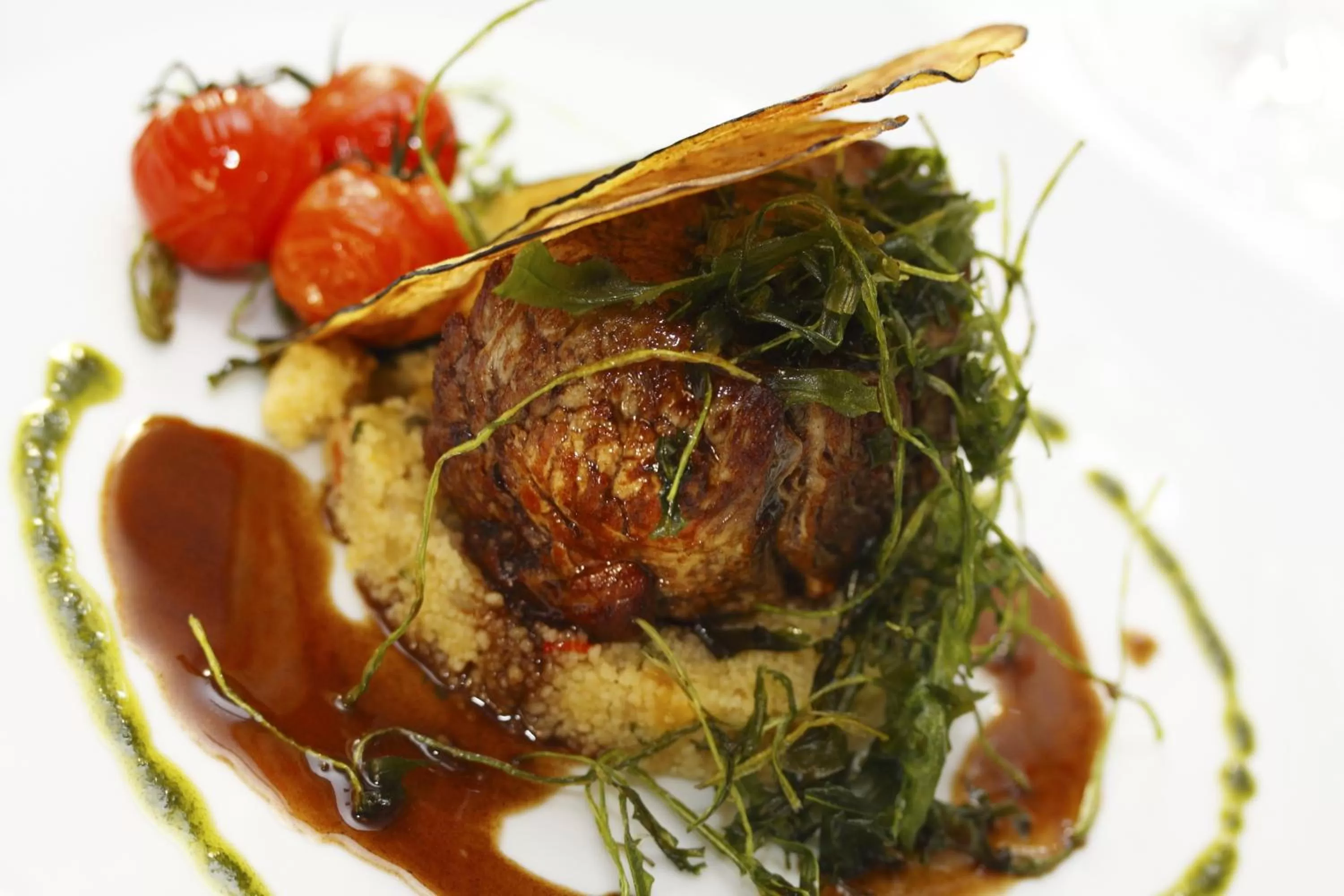 Food and drinks in Mikado Hotel