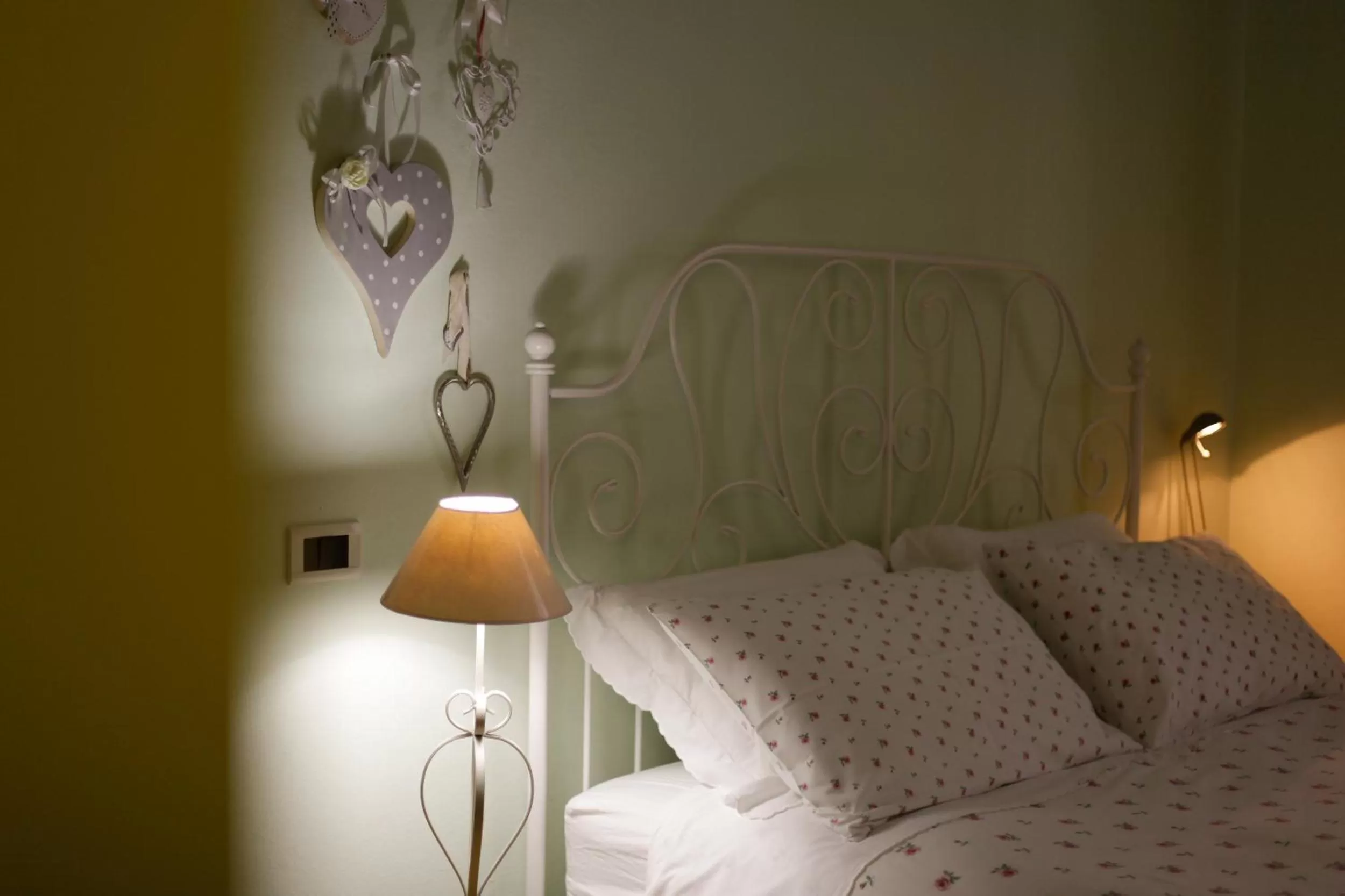 Decorative detail, Bed in B&B Il Ramaiolo