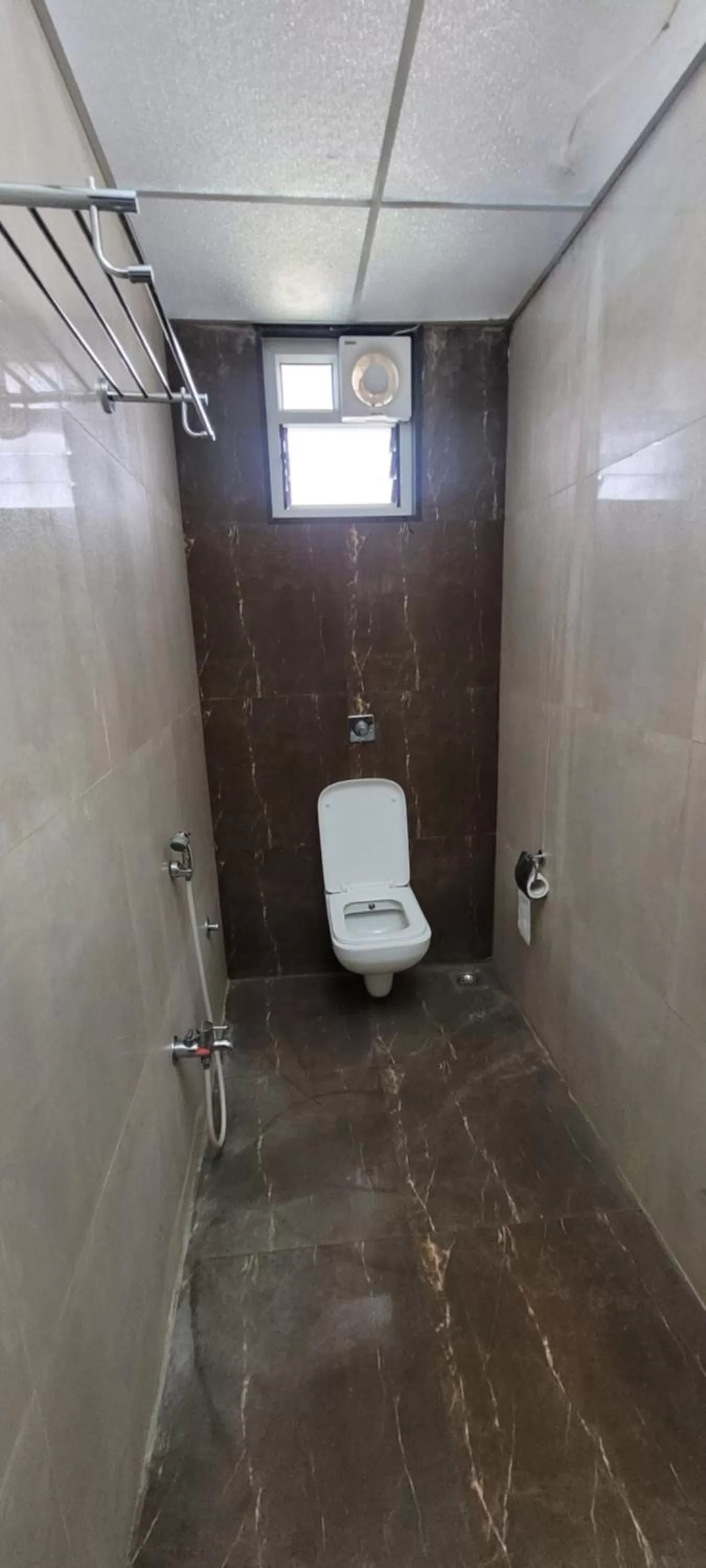 Shower in Hotel Om Inn - Talegaon Dabhade