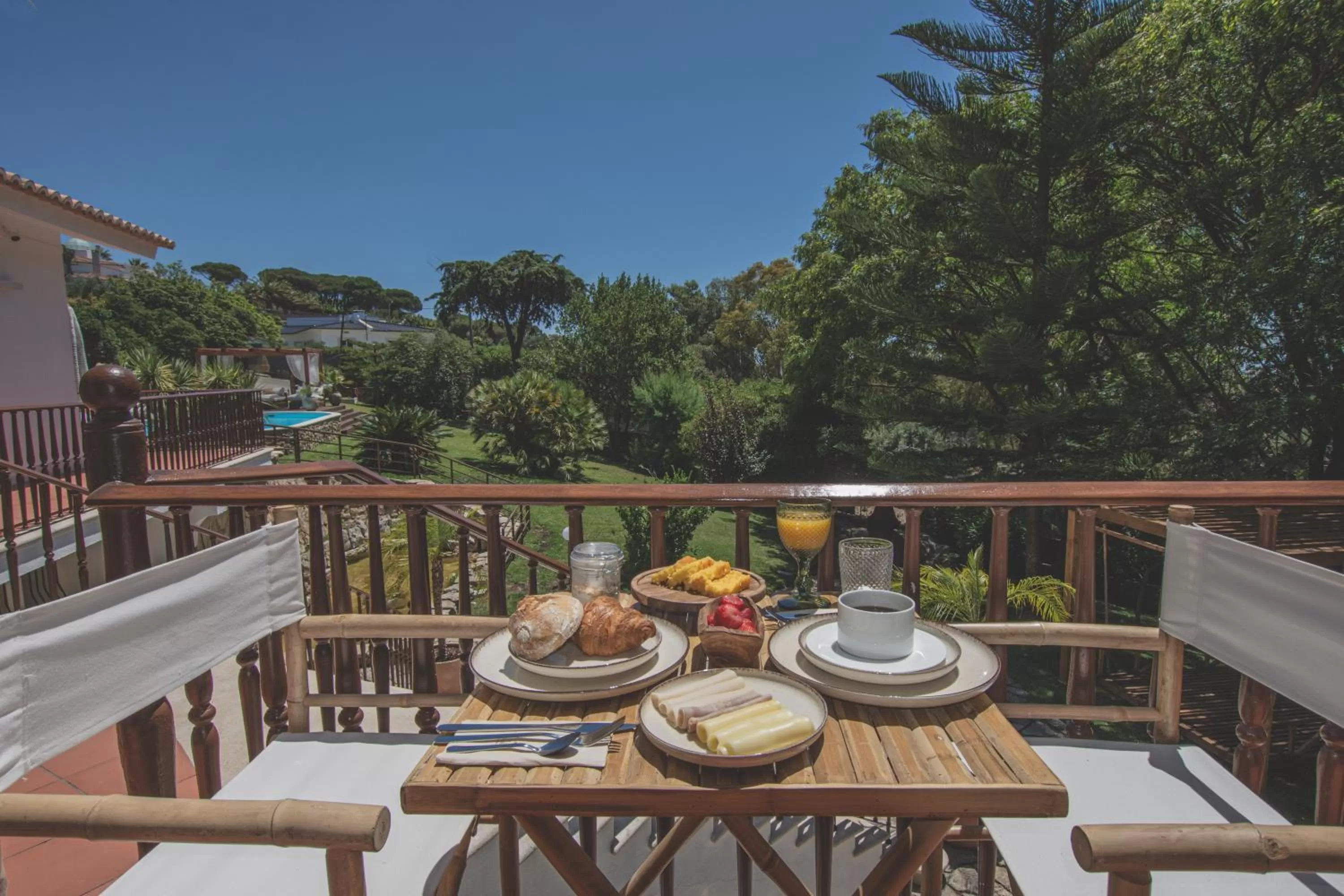 Patio in Villa Pietra Estoril Eco Guesthouse