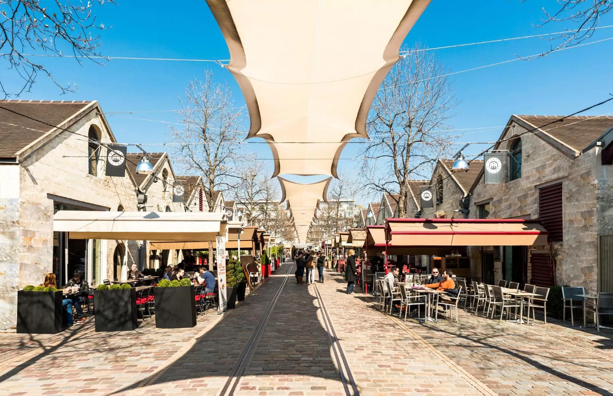 Nearby landmark in Mercure Paris Val de Fontenay