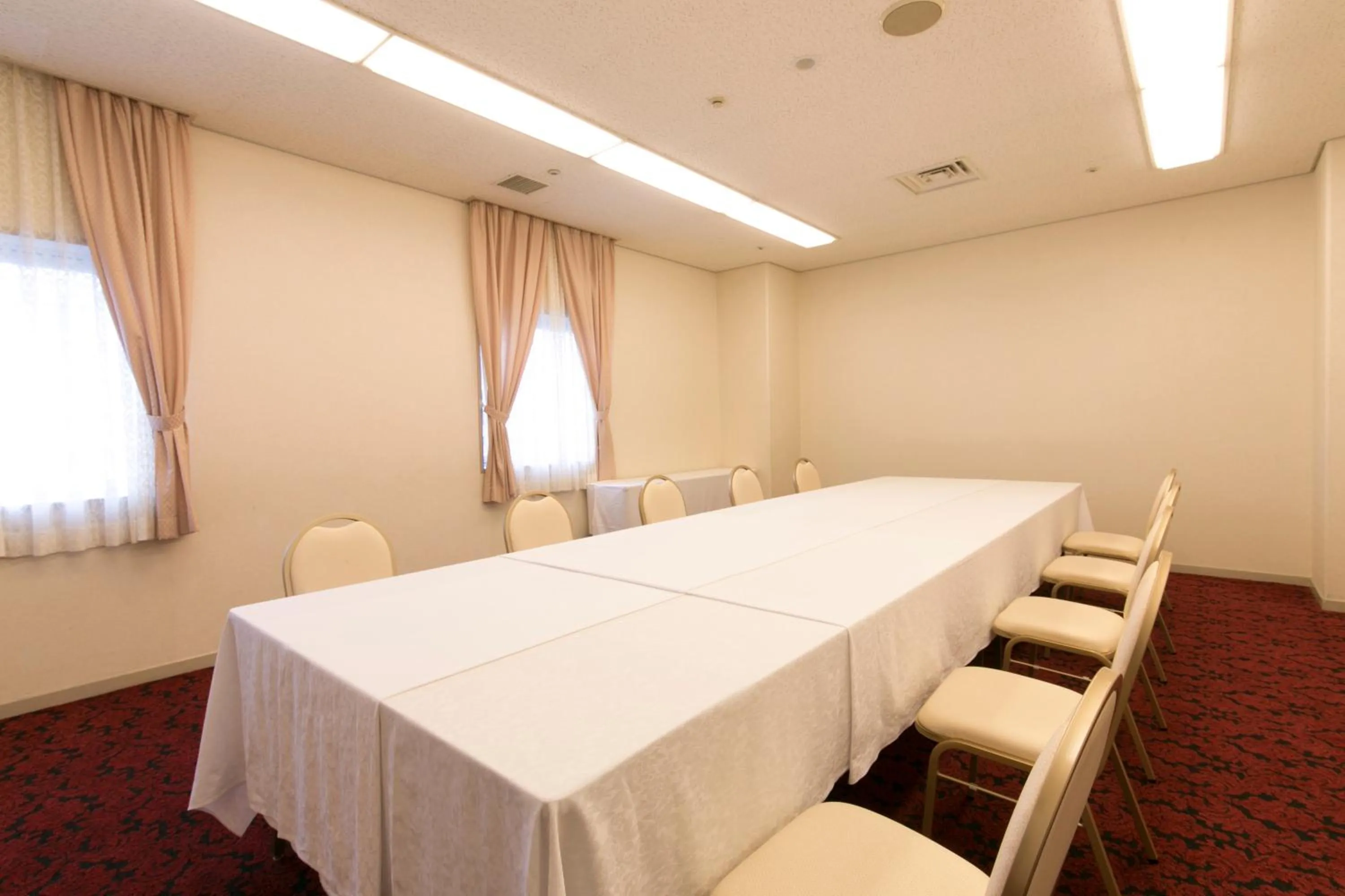 Meeting/conference room in Yonago Washington Hotel Plaza
