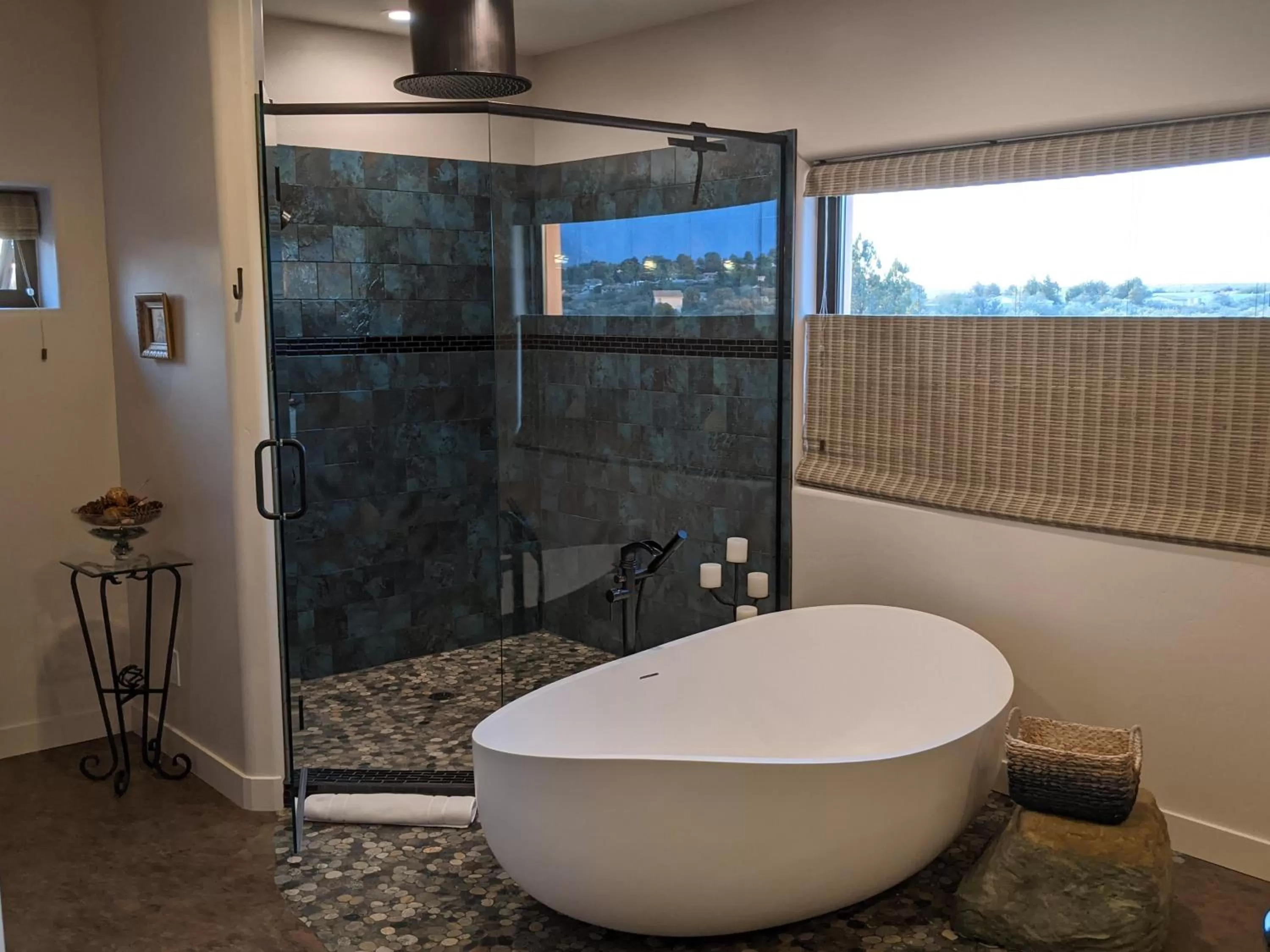 Shower, Bathroom in Origins Bed and Breakfast