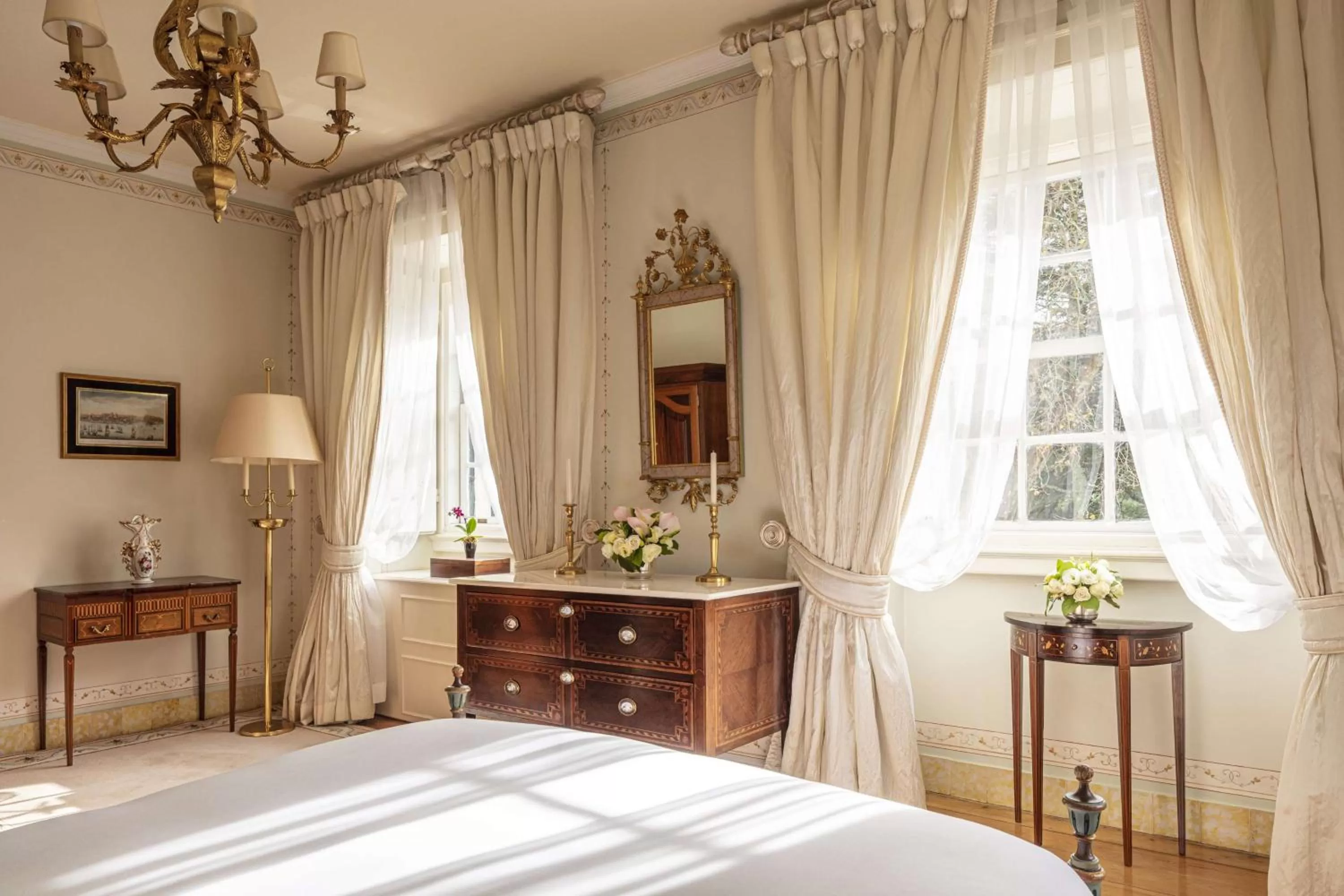 Bedroom, Bed in Valverde Sintra Palácio de Seteais - The Leading Hotels of the World