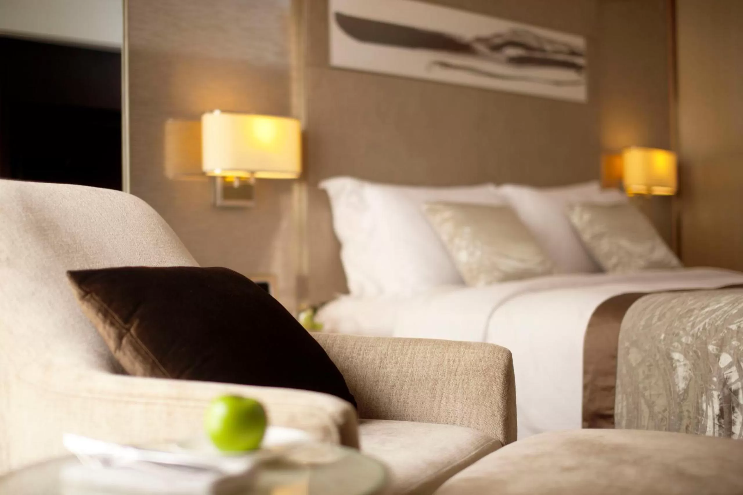 Bed in The Royal Garden