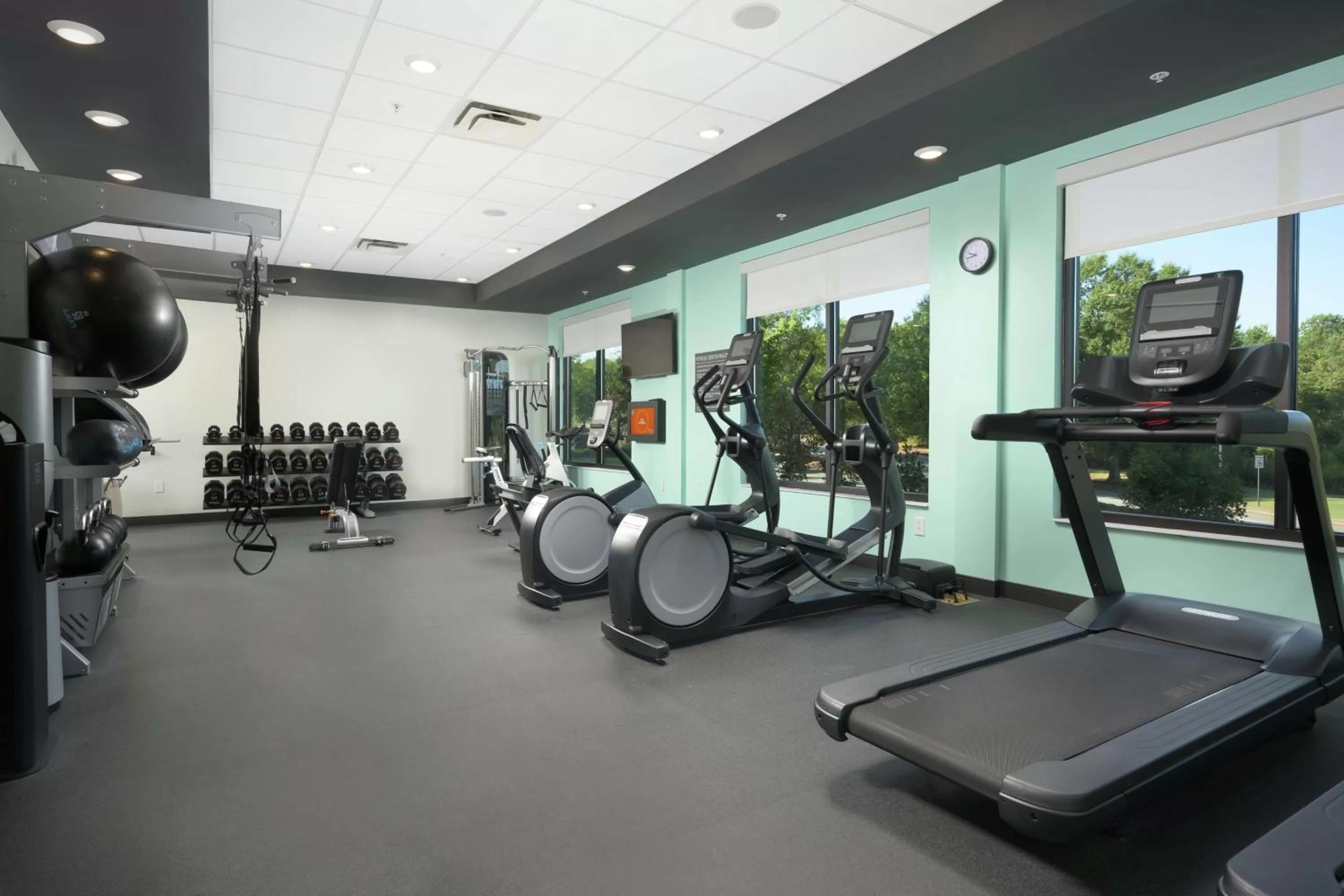 Fitness centre/facilities in Tru By Hilton Kennesaw, Ga
