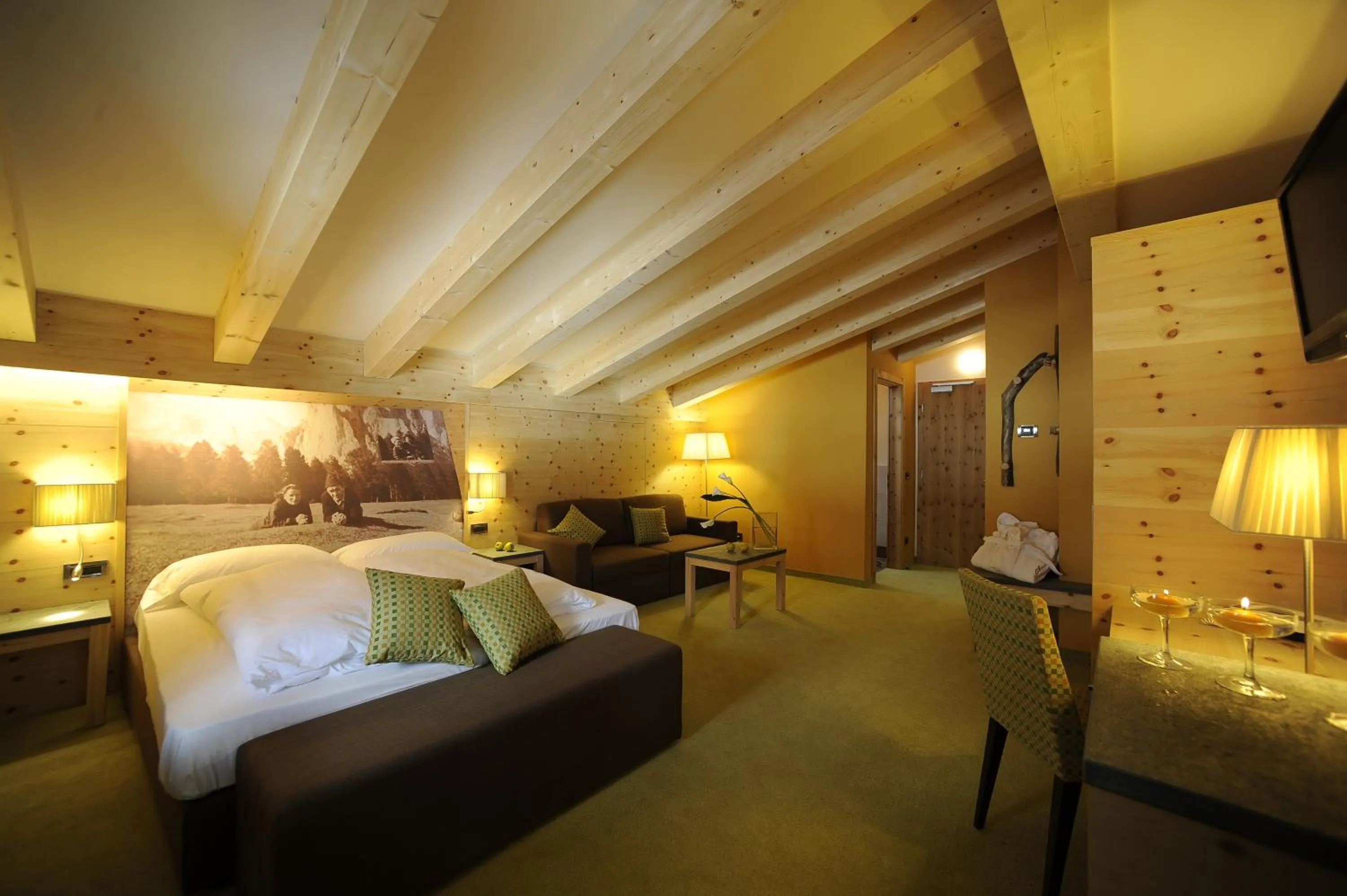 Seating area, Bed in Olympic SPA Hotel - Adults Only