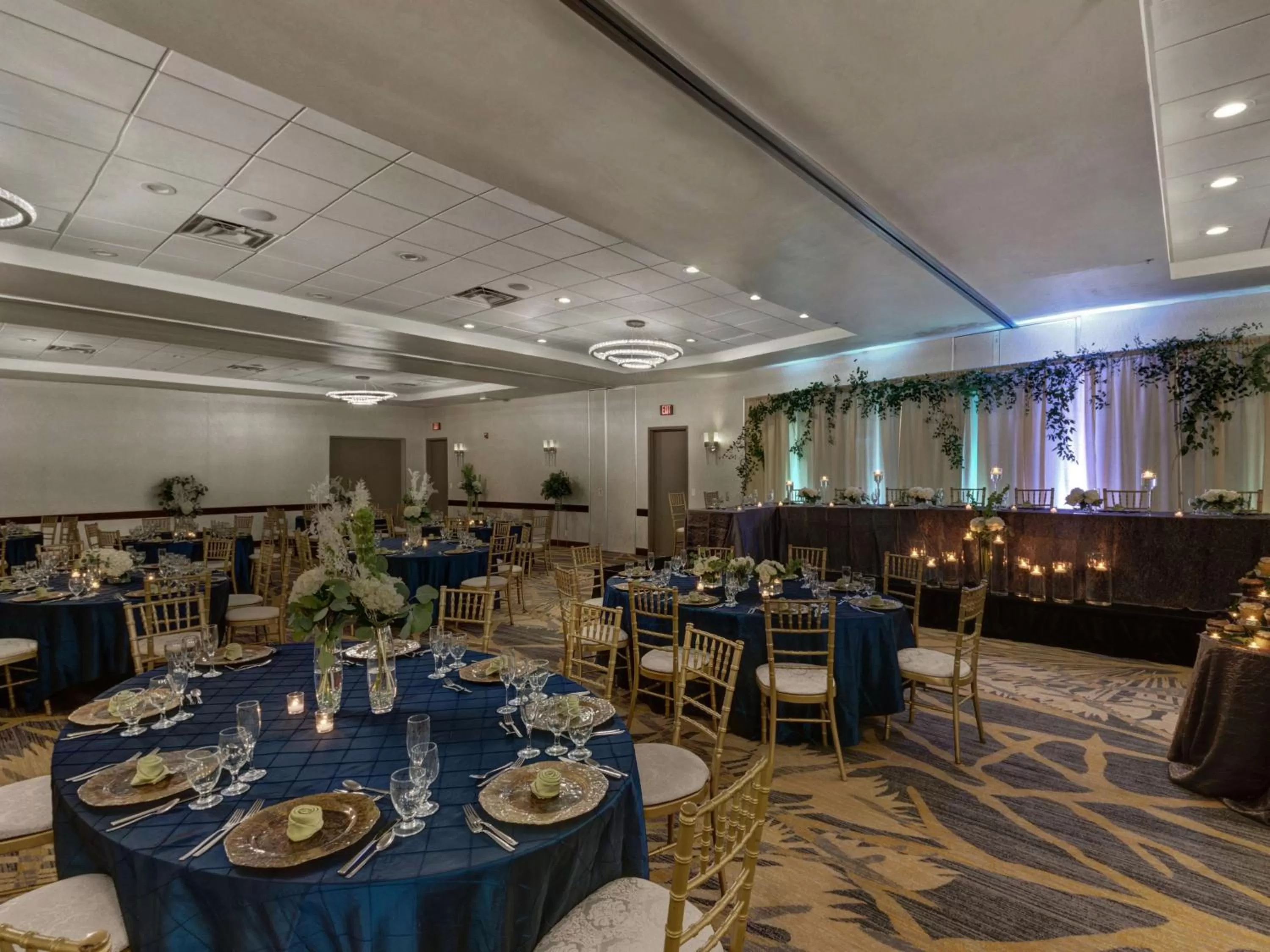 Meeting/conference room in Embassy Suites by Hilton Milwaukee Brookfield