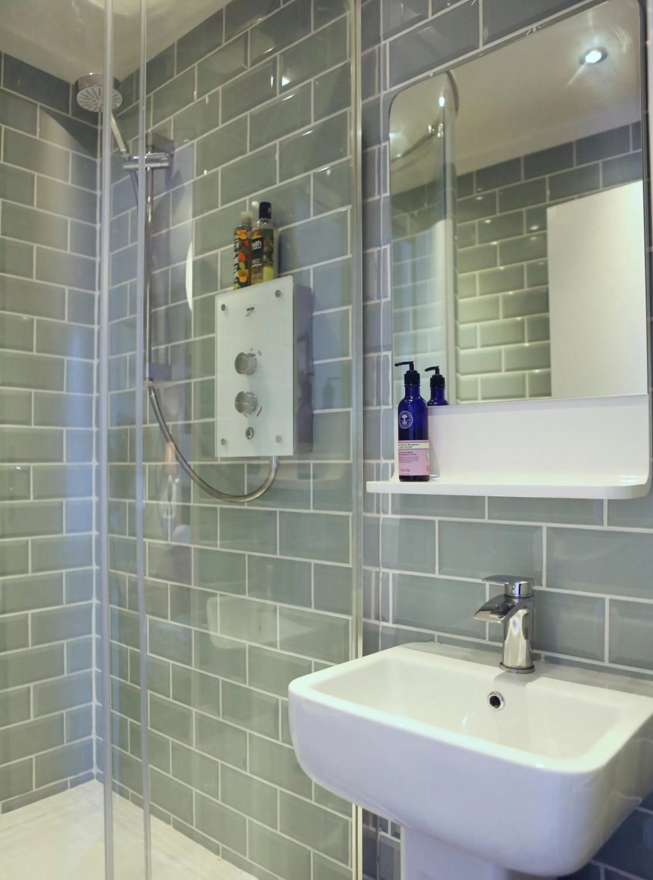 Shower in The Dark Horse Pub