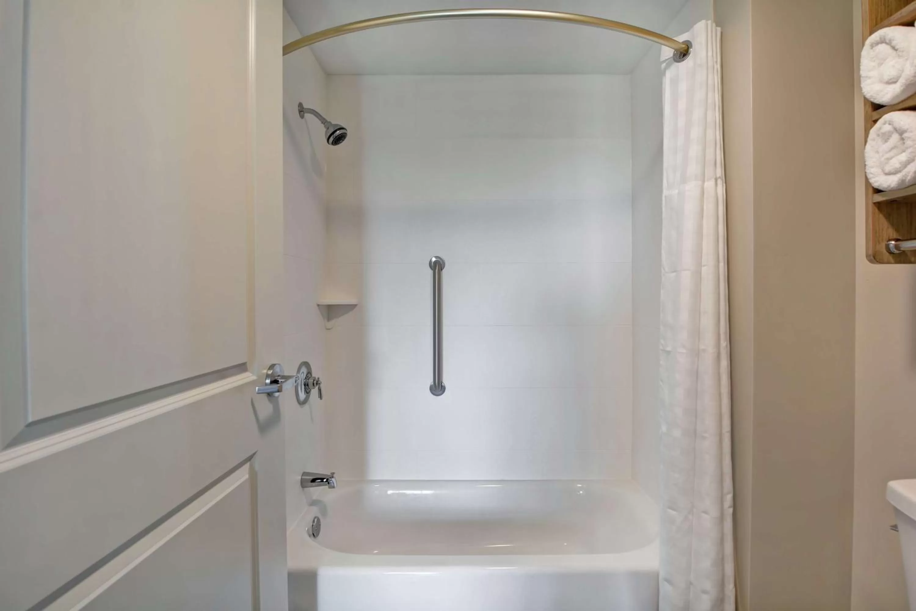 Bathroom in Homewood Suites By Hilton Hadley Amherst