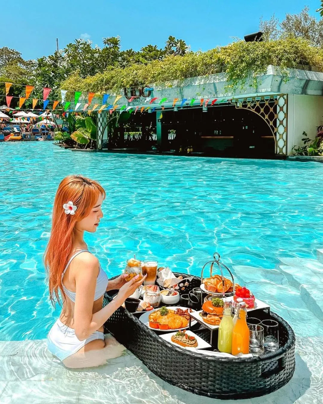 Lounge or bar in Avista Grande Phuket Karon - MGallery