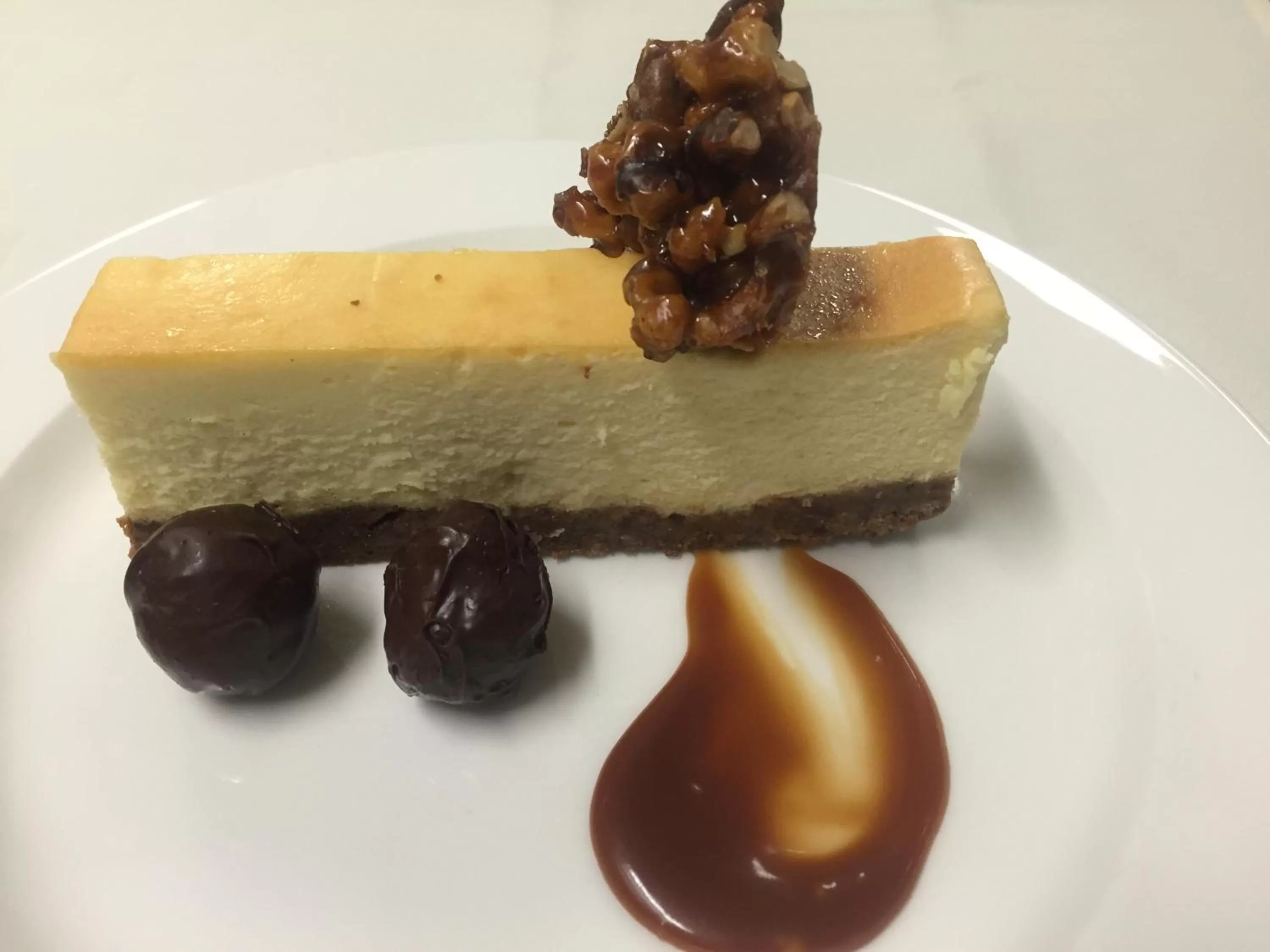 Food and drinks in White Mountain Hotel and Resort