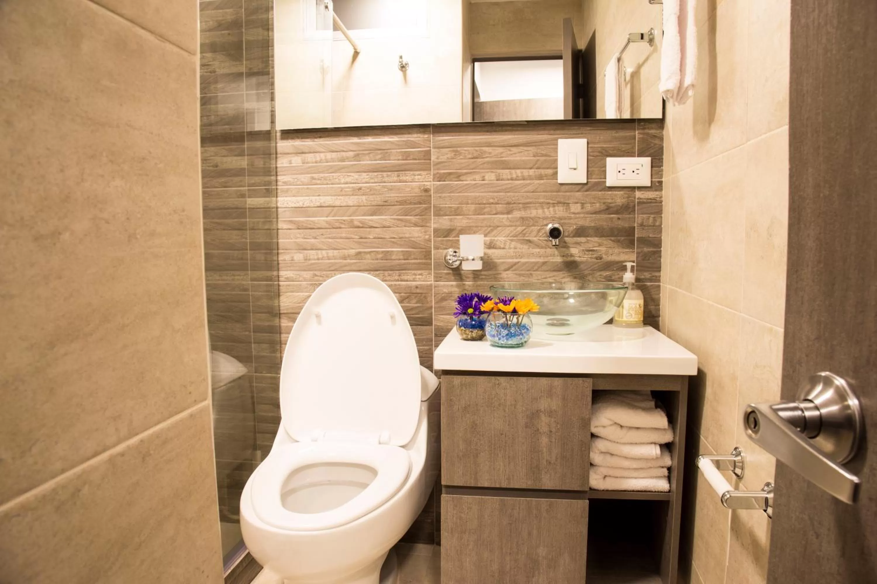 Agora Suites Self-Service Boutique Hotel