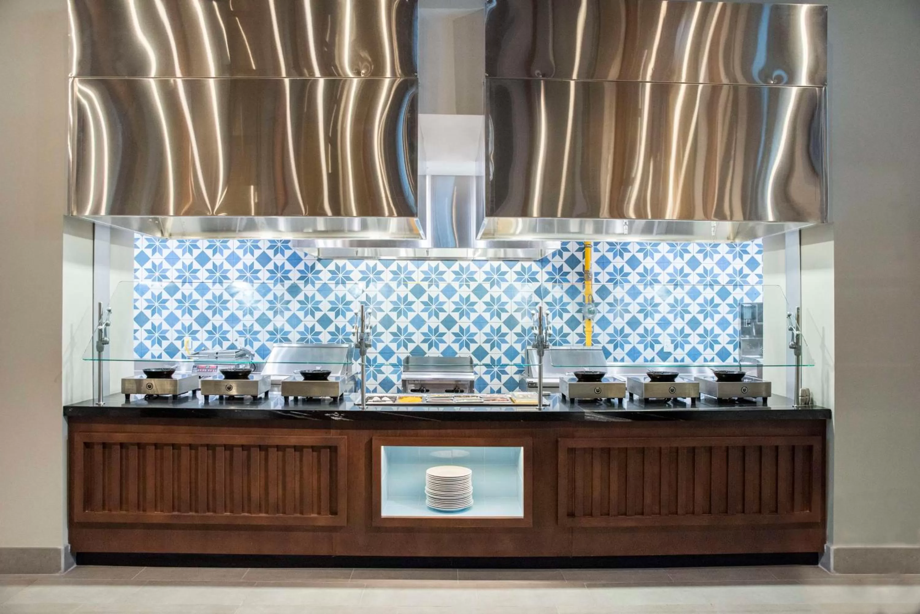 Breakfast in Embassy Suites By Hilton Aruba Beach Resort