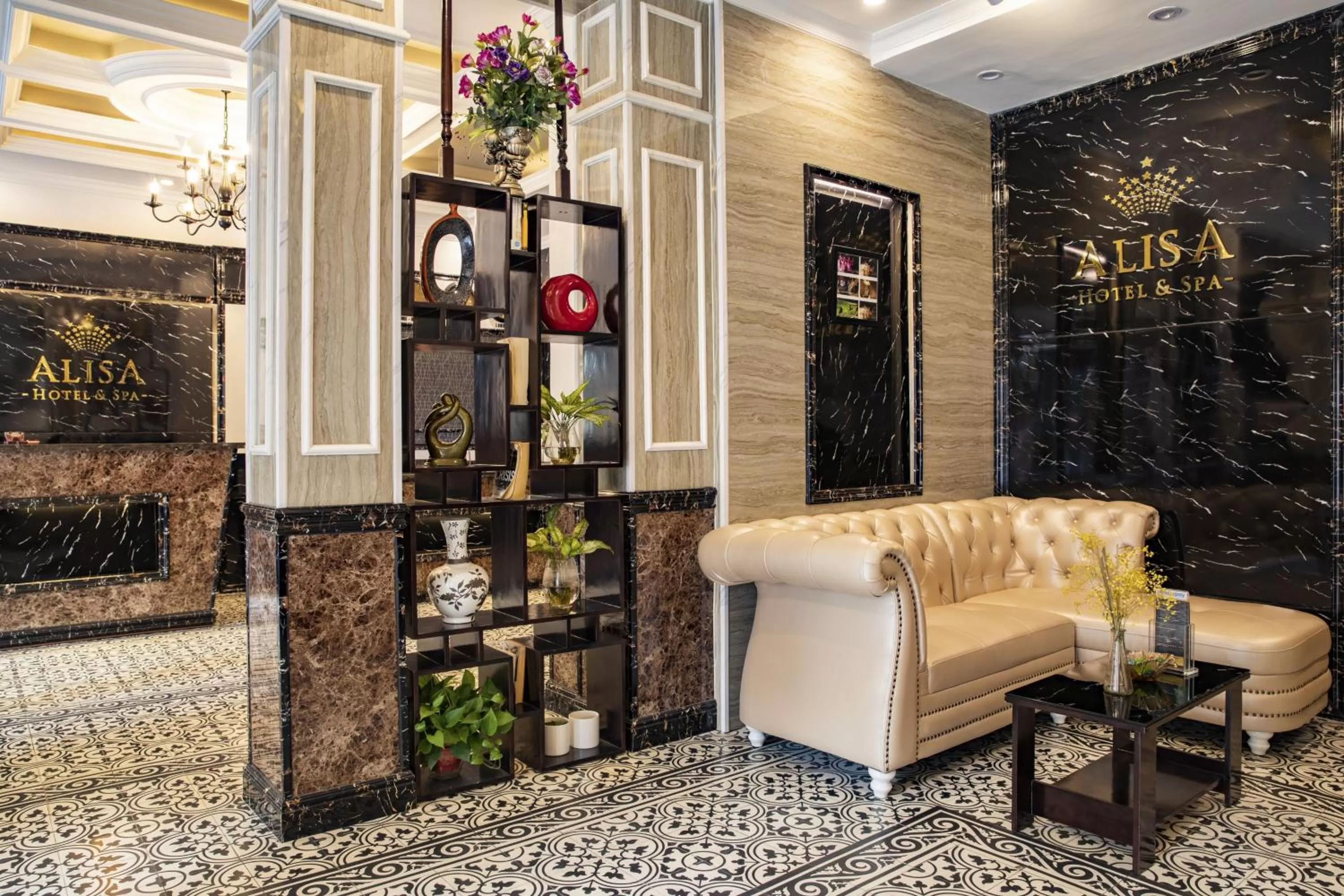 Lobby or reception in Alisa Hotel & Spa