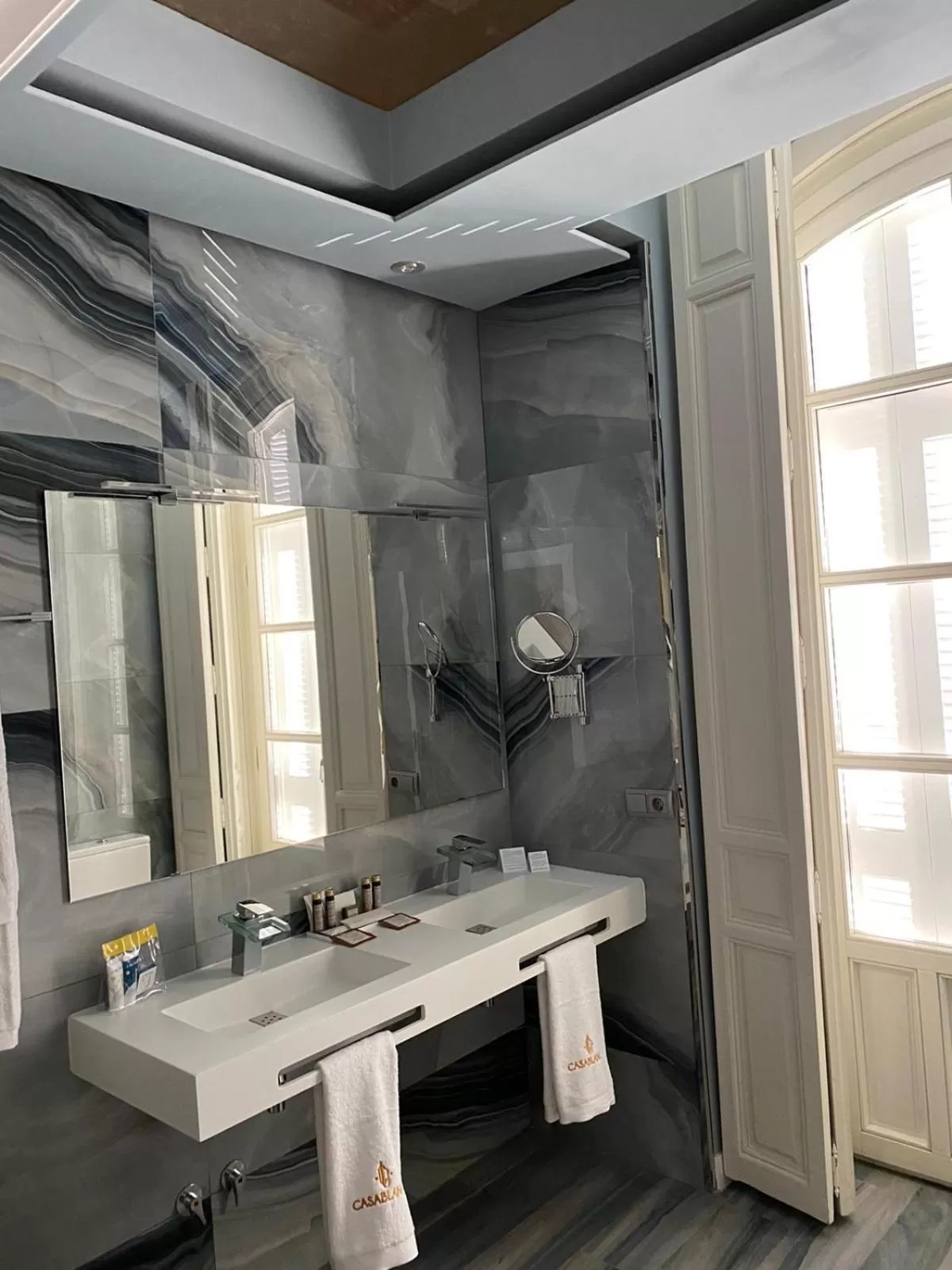 Bathroom in HOTEL CASABLANCA BOUTIQUE