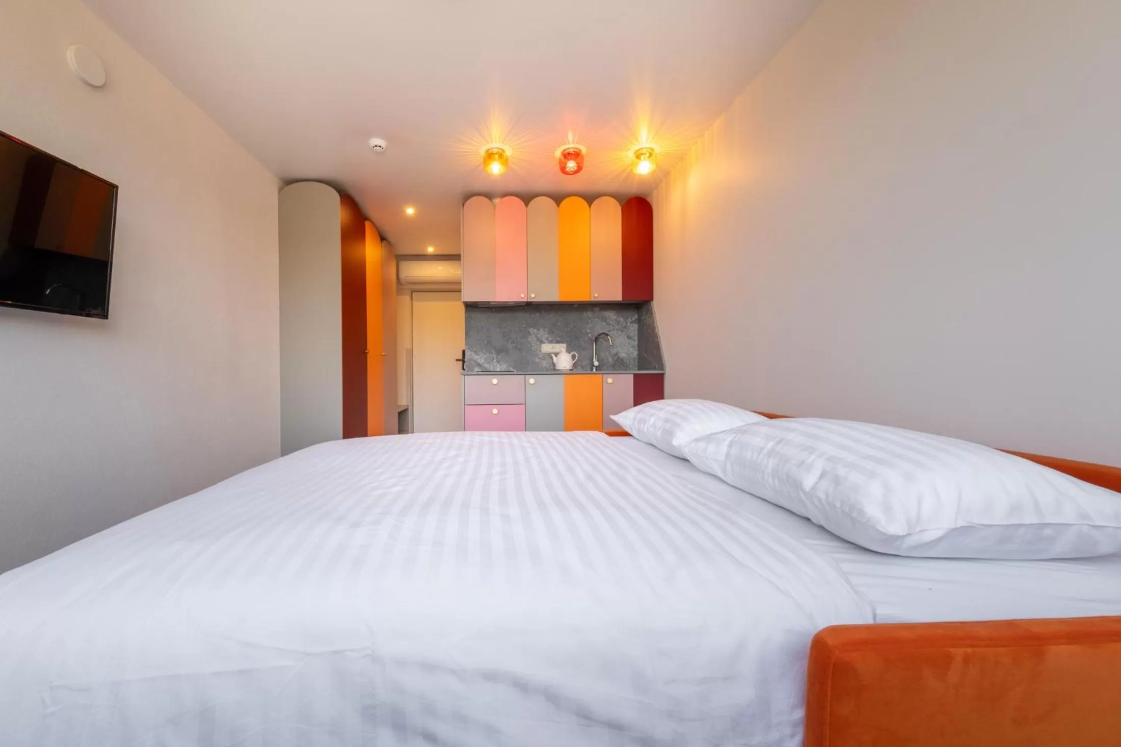 Bed in Berlin Studios