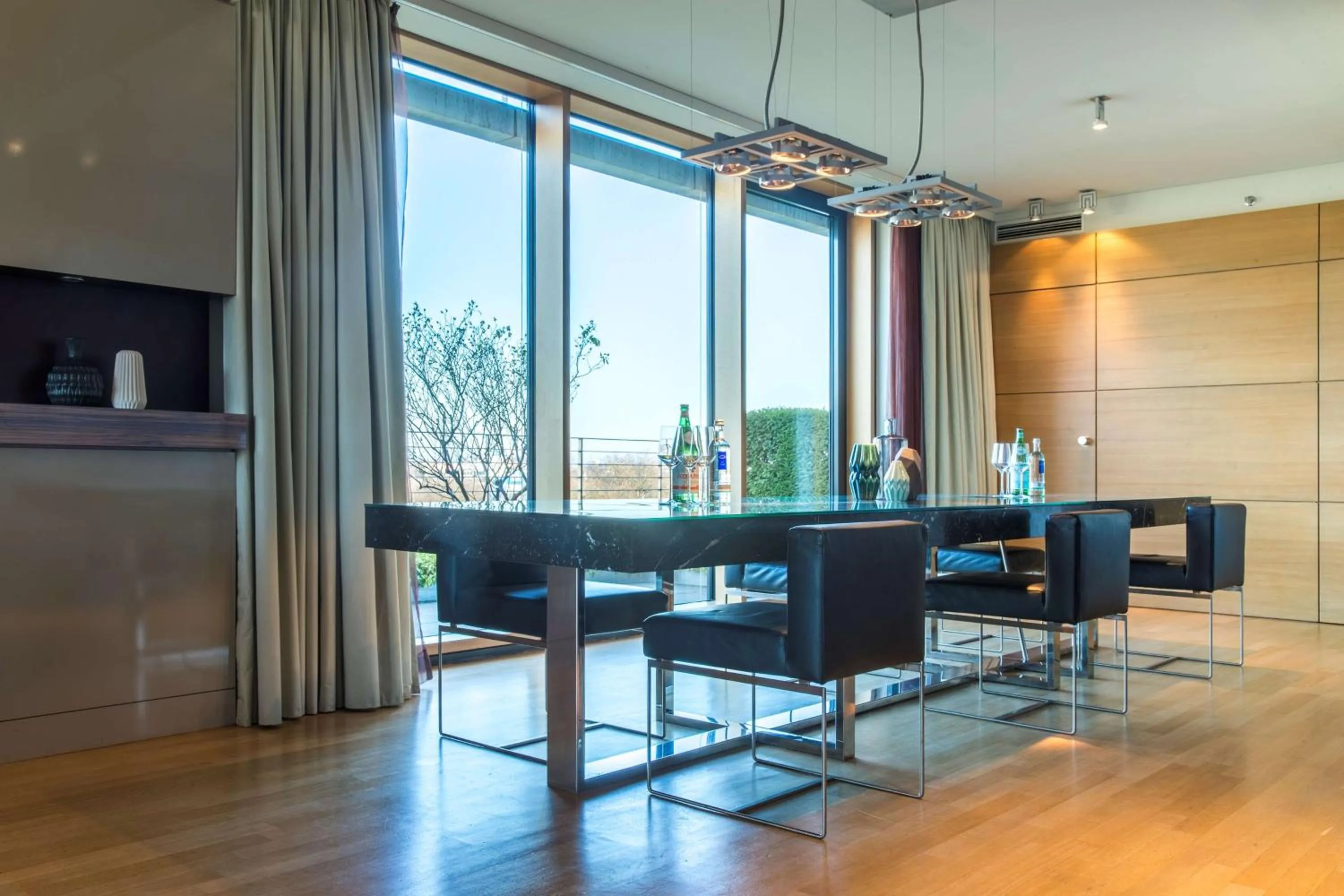 Photo of the whole room in Radisson Blu Hotel Köln