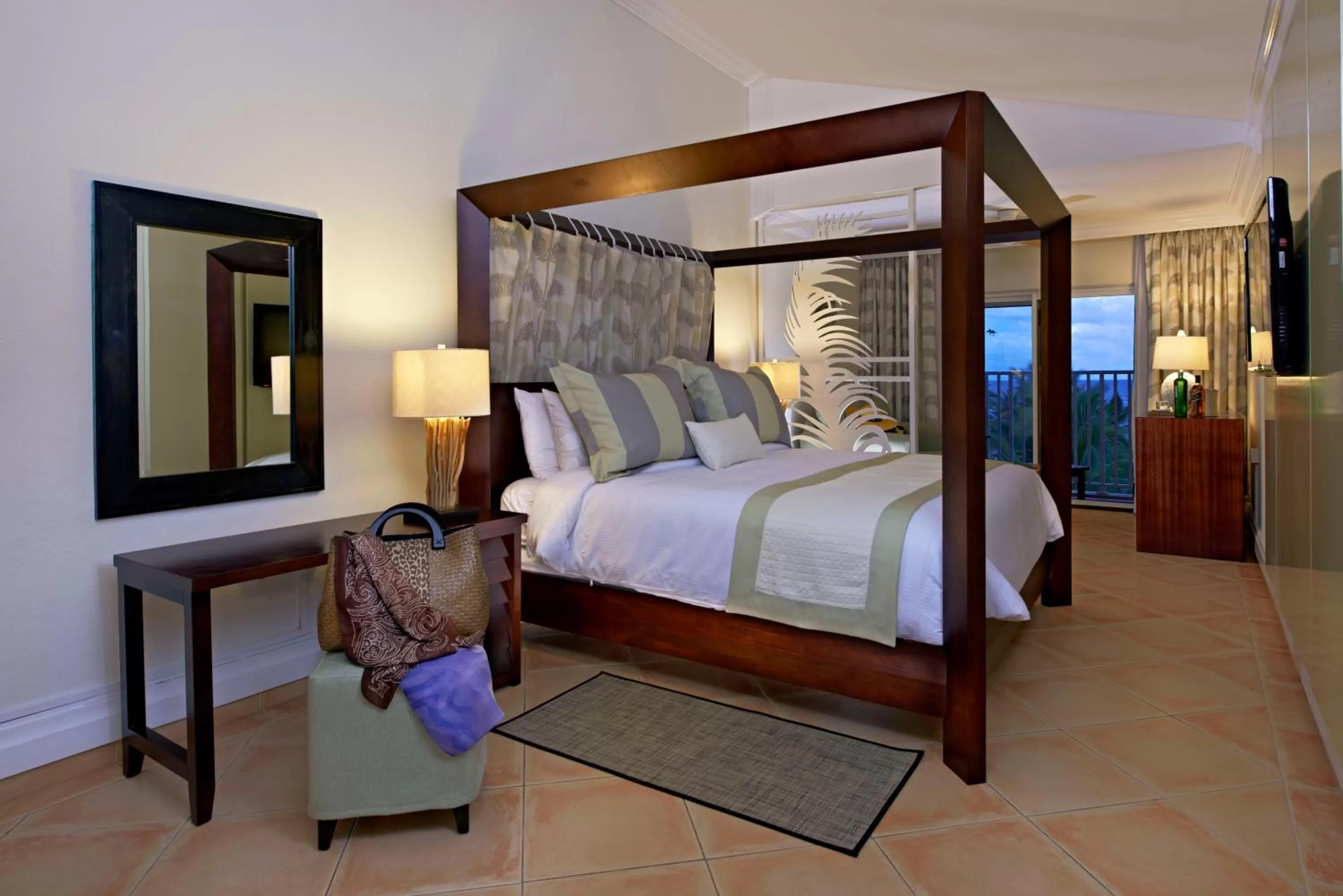 Harmony Junior Suite Oceanview – Adults only in Coconut Bay Beach Resort & Spa All Inclusive
