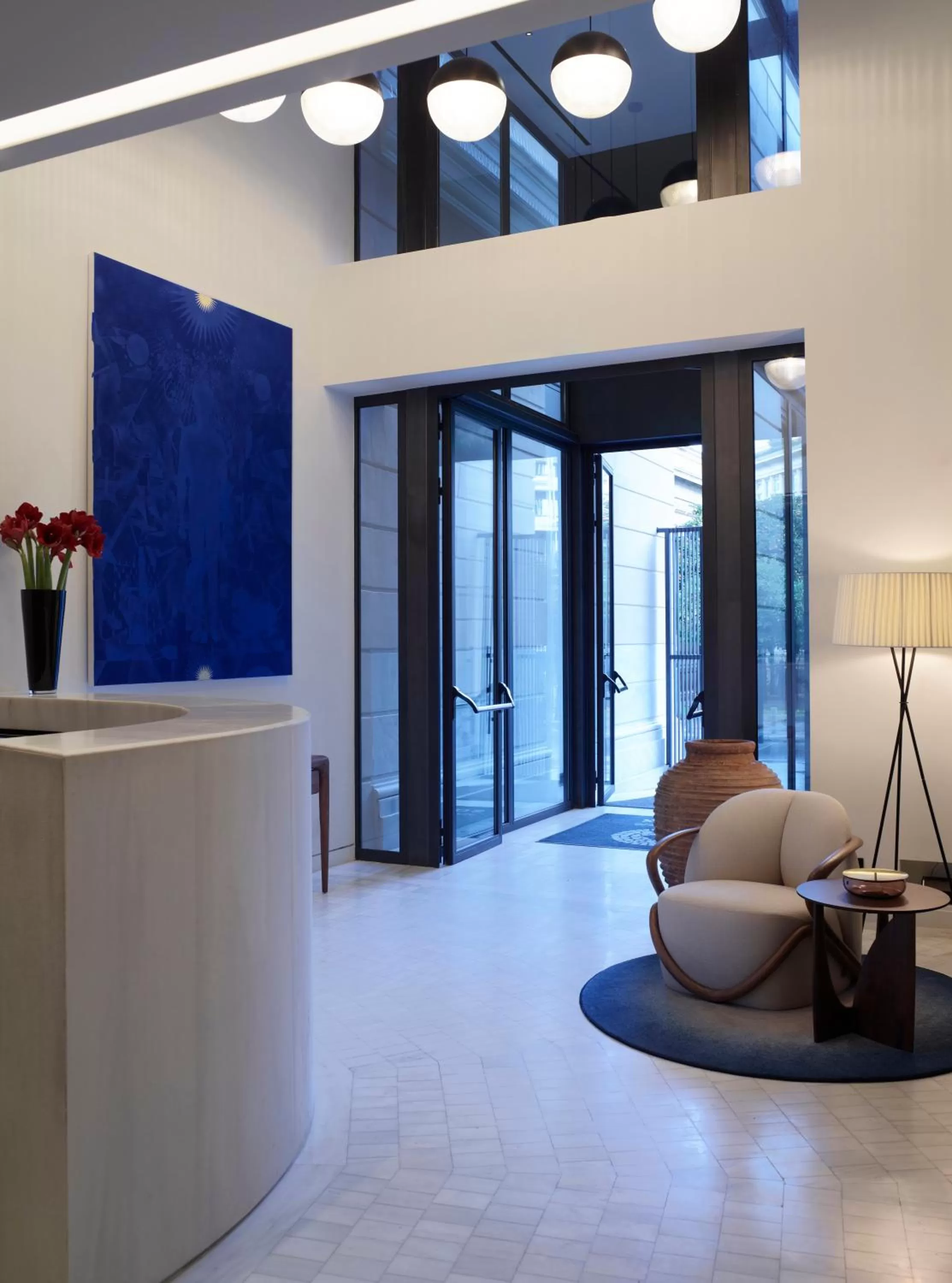 Facade/entrance in xenodocheio Milos