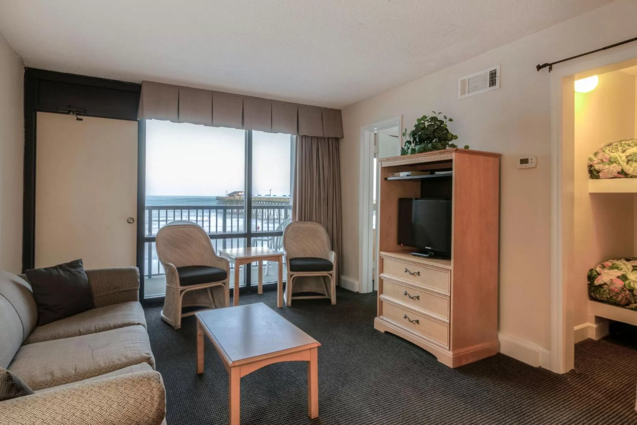 Seating Area in Kingfisher Inn