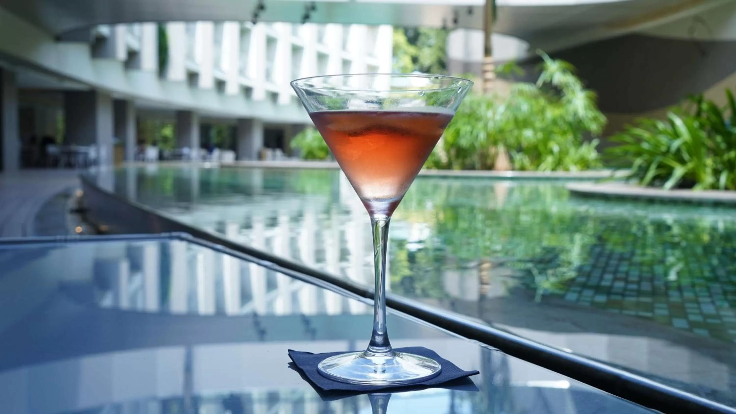Lounge or bar in Radisson Blu Hotel & Residence Nairobi Arboretum