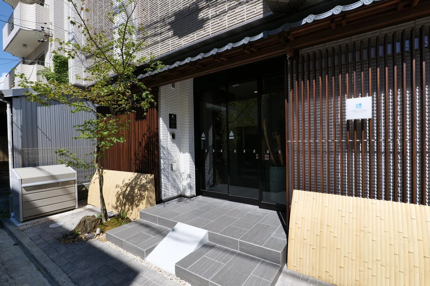 Facade/entrance in Hotel Celeste Shizuoka