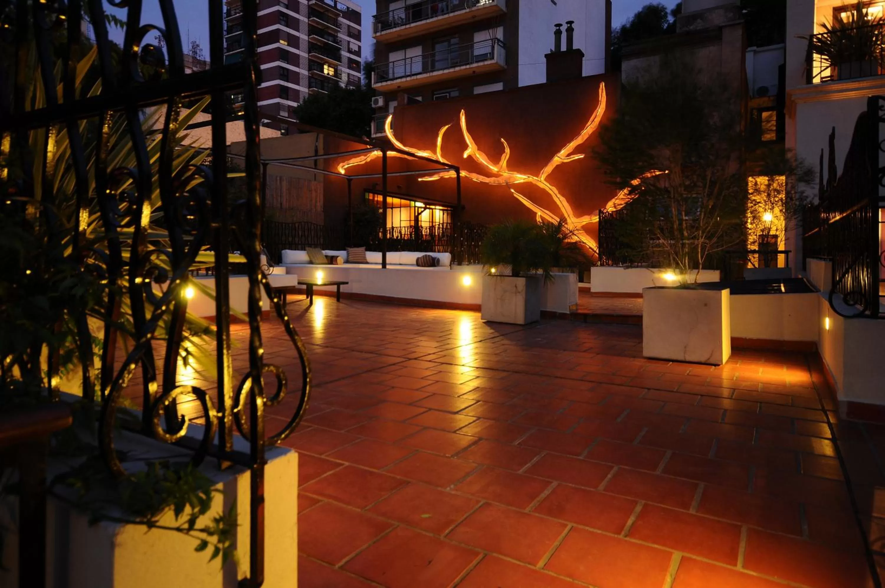 Property building in Casa Umare