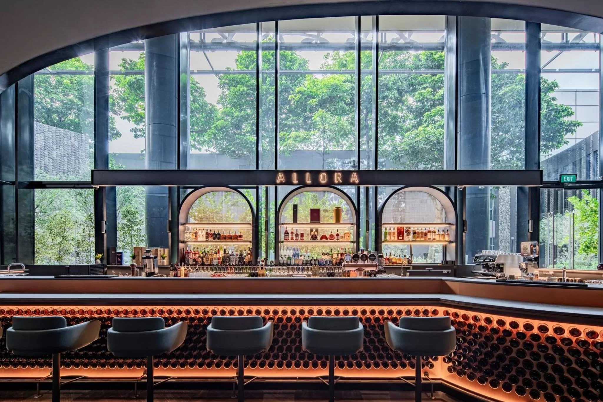 Restaurant/places to eat in Crowne Plaza Changi Airport by IHG