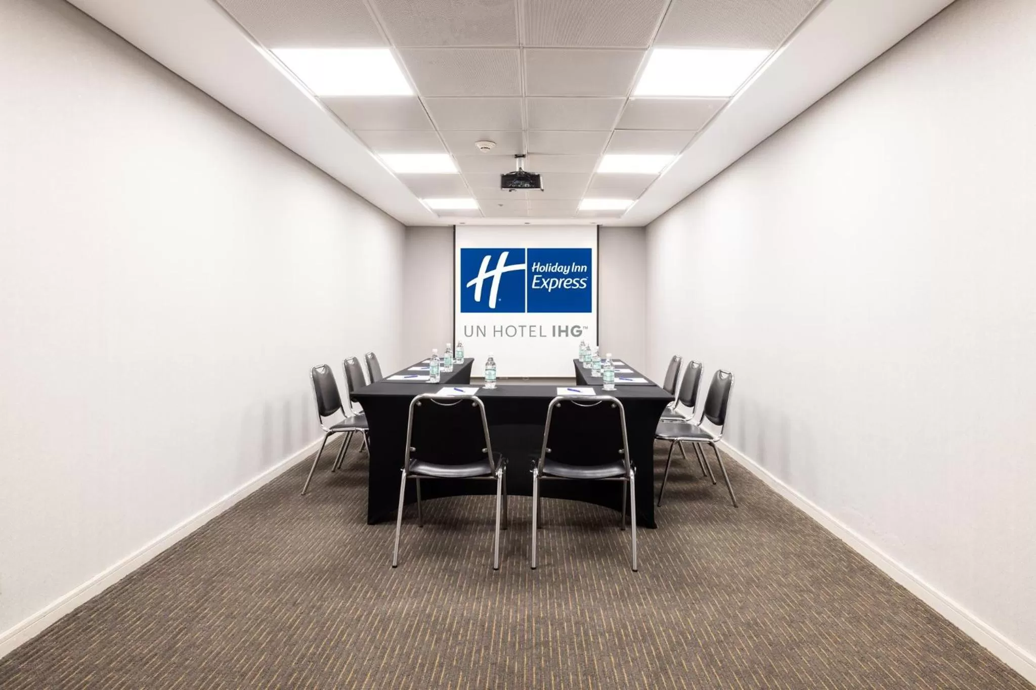 Meeting/conference room in Holiday Inn Express - Iquique by IHG