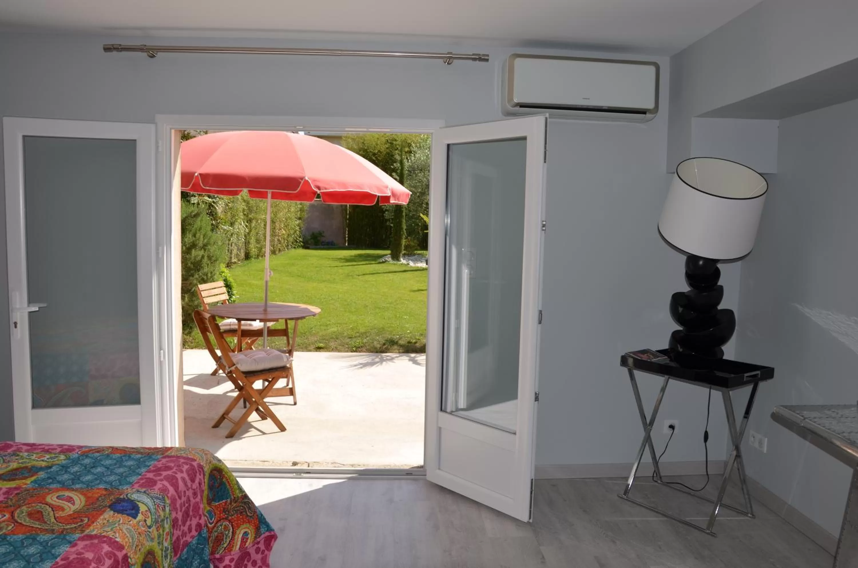 Photo of the whole room in Chambre D'hôtes Et Spa