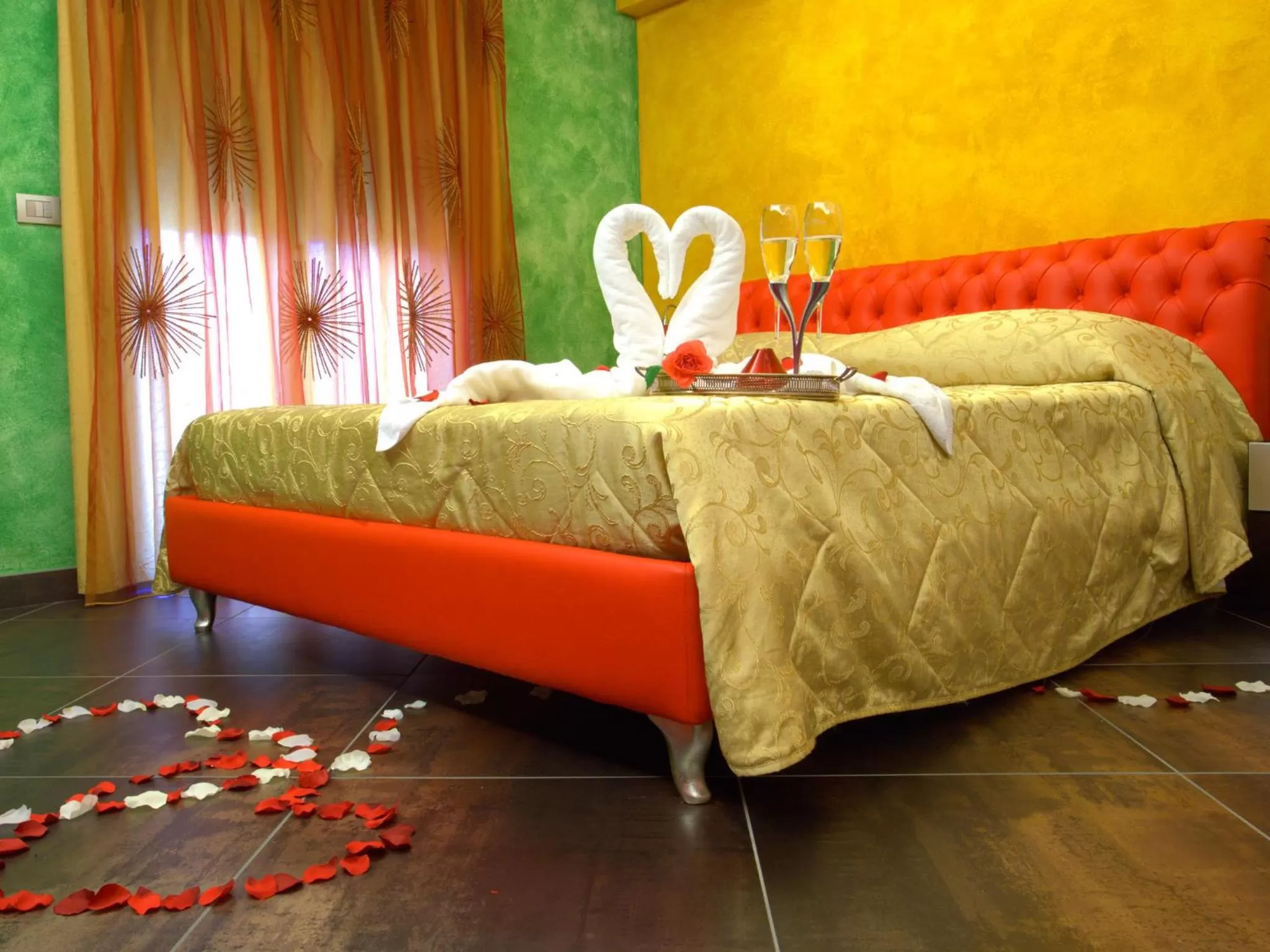 Bed in Abalon Pompei Resort