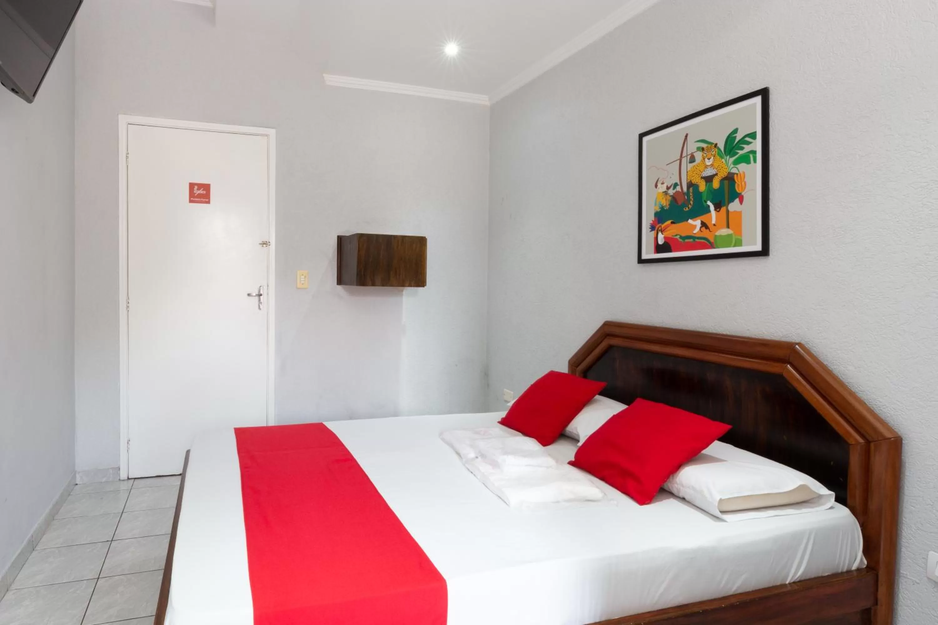 Bed in Hotel Anália Franco