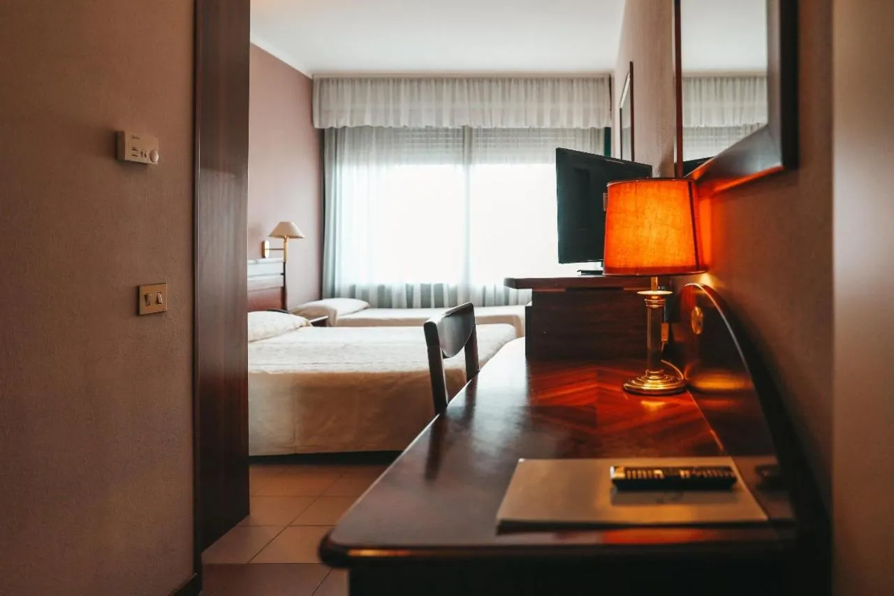 Photo of the whole room, Bed in Hotel Dante Family Spa Resort