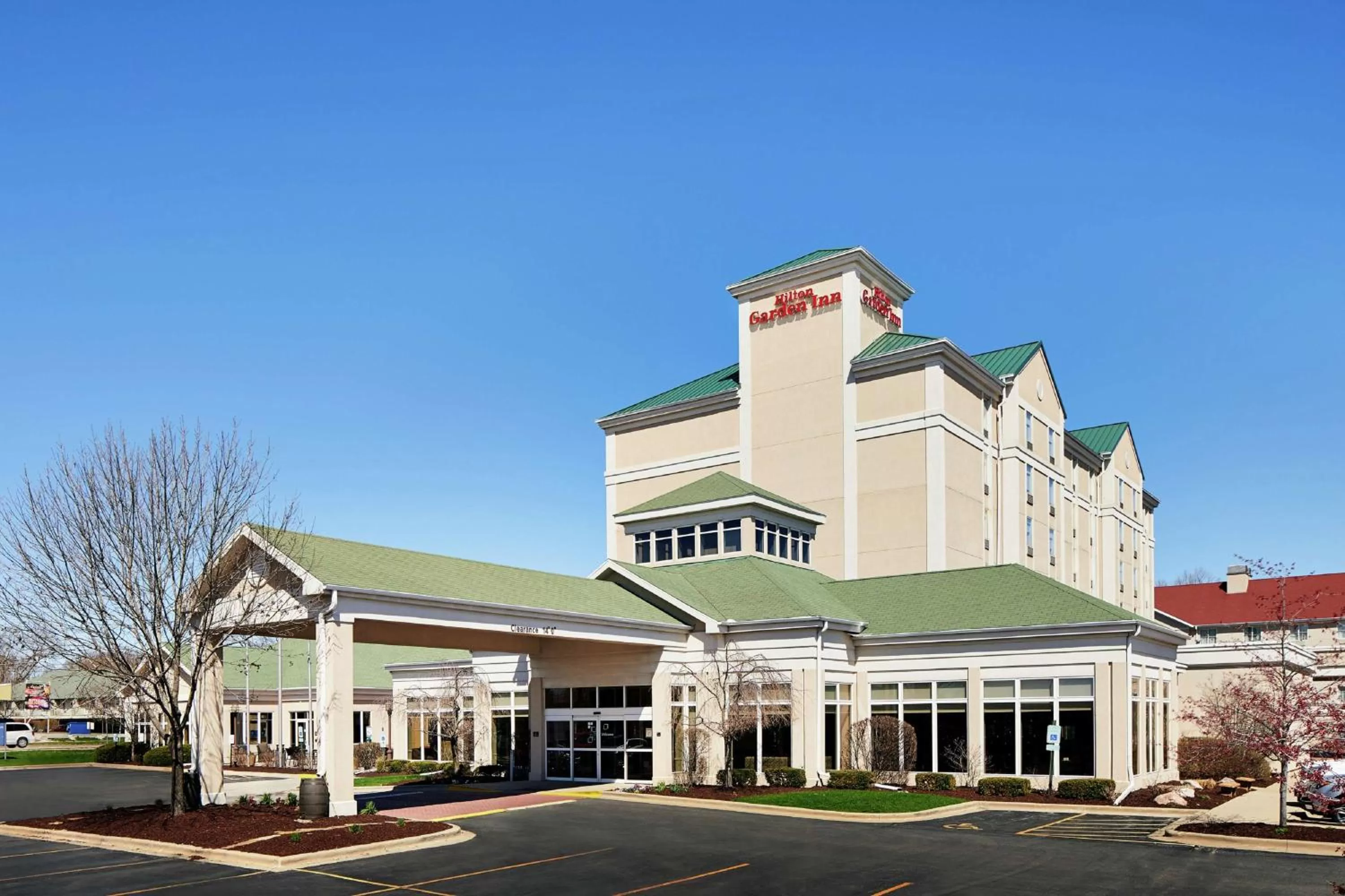 Property building in Hilton Garden Inn Champaign/ Urbana