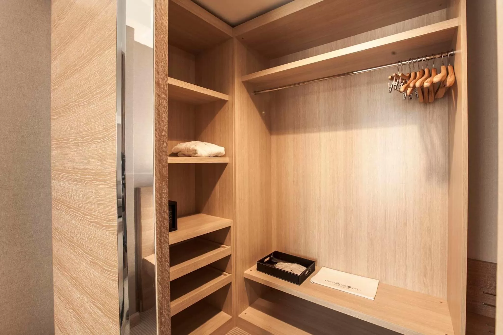 Decorative detail in GrandHotel Tiffi