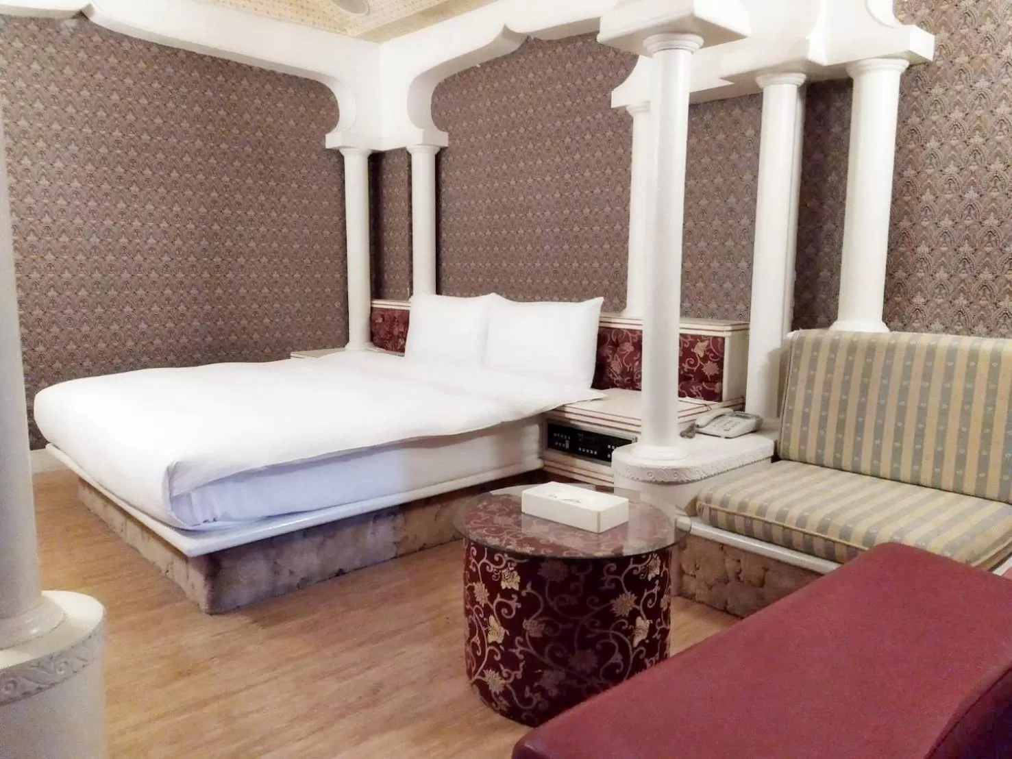 Decorative detail in Simple Life Kaohsiung