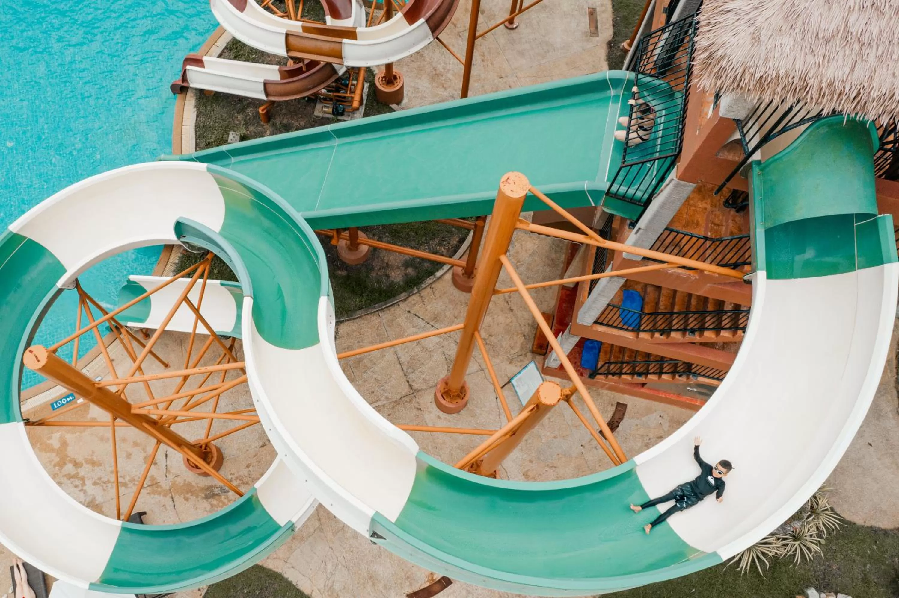 Day in Thavorn Palm Beach Resort Phuket