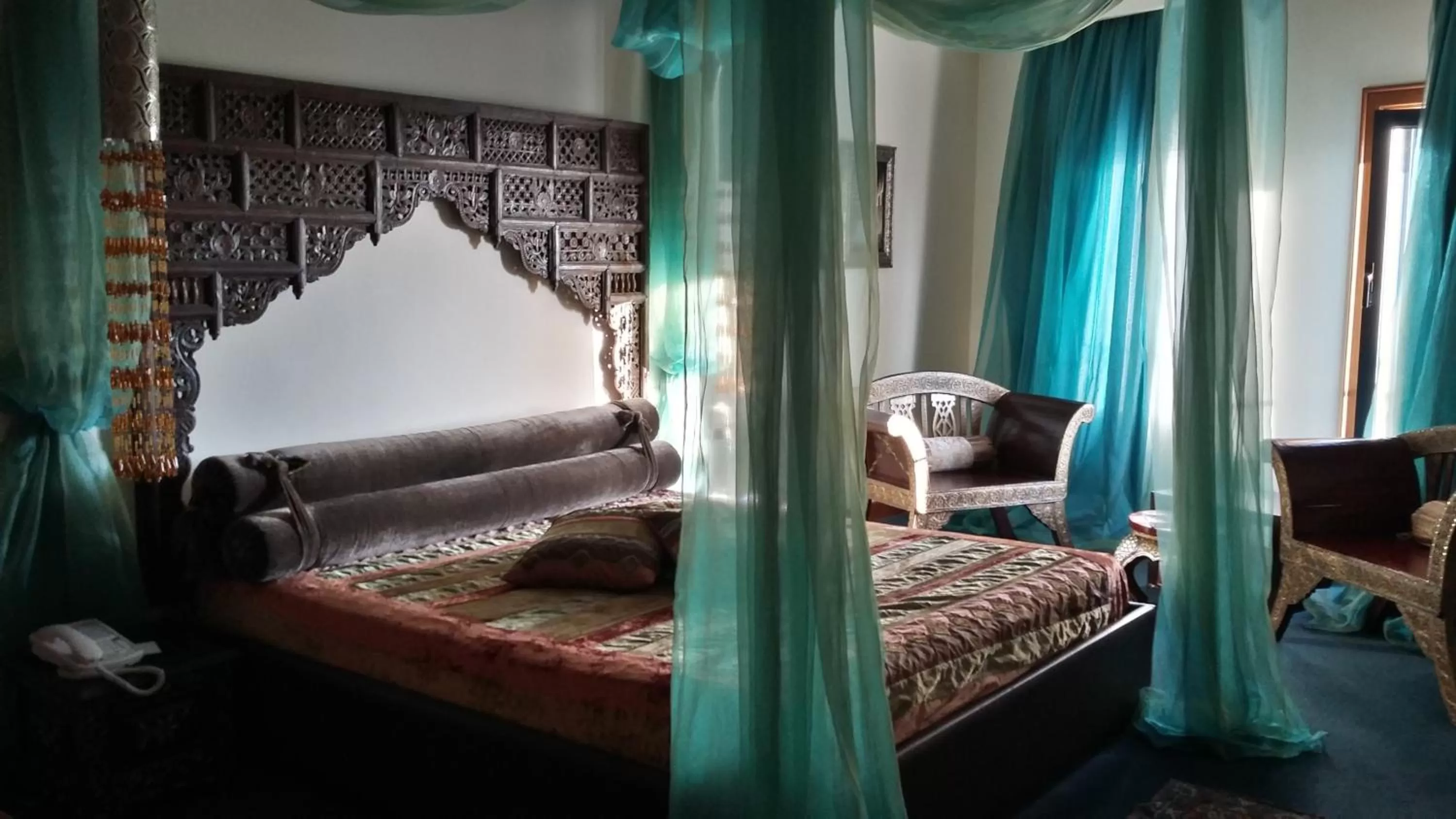 Bed in Hotel Moliceiro