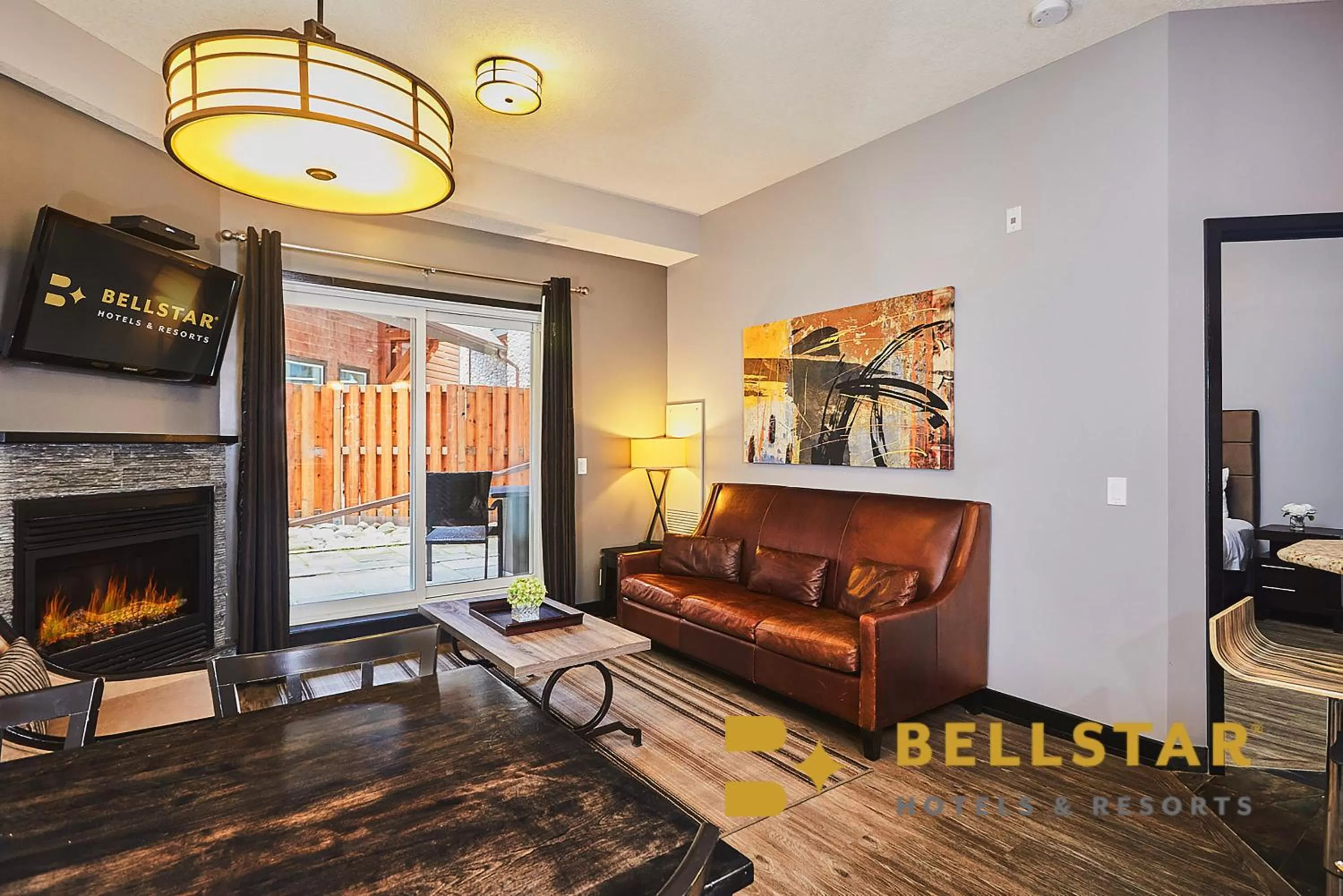 Living room in Grande Rockies Resort-Bellstar Hotels & Resorts