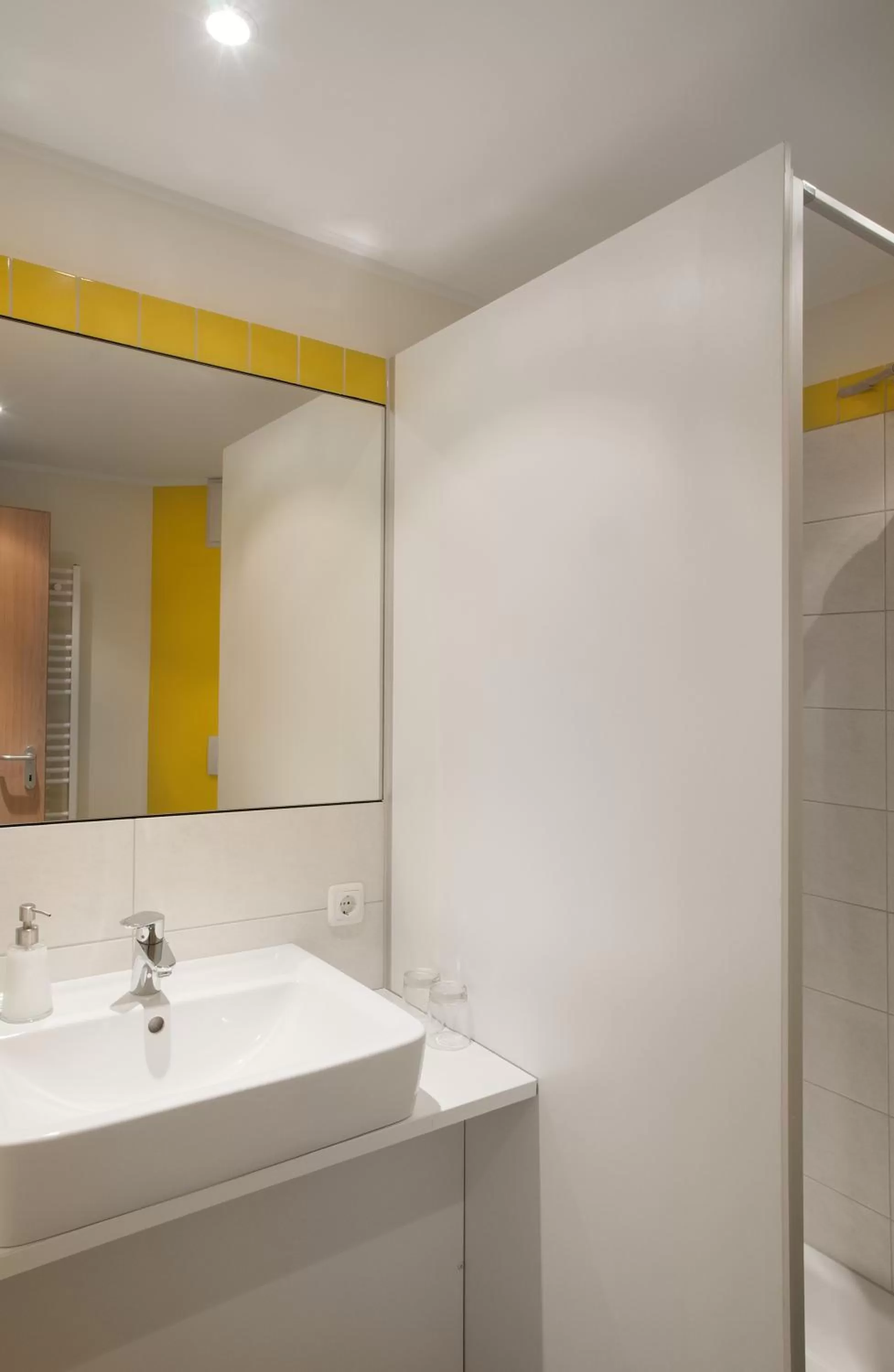 Bathroom in Hotel Elbblick Garni