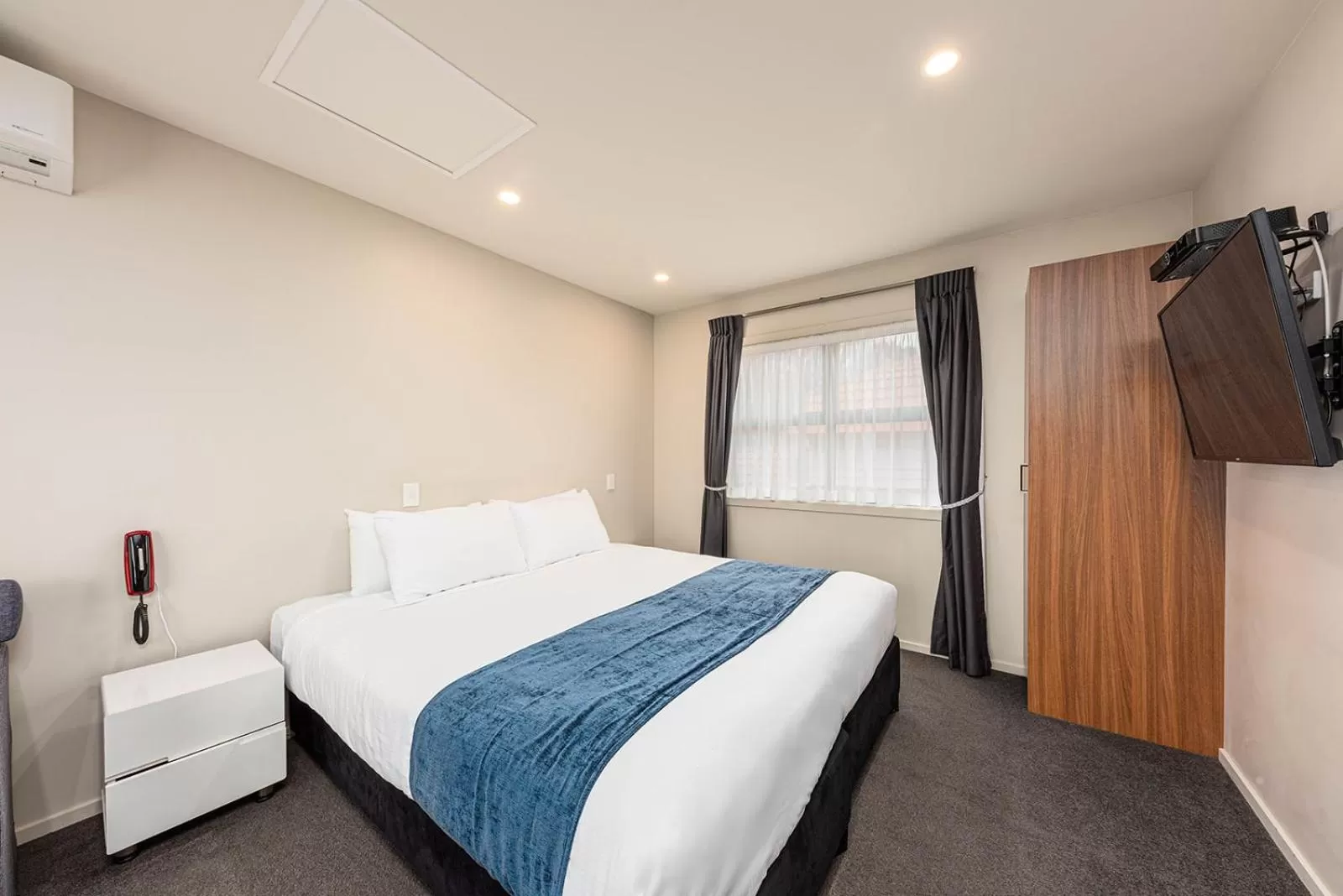 Bedroom, Bed in 311 Motel Riccarton