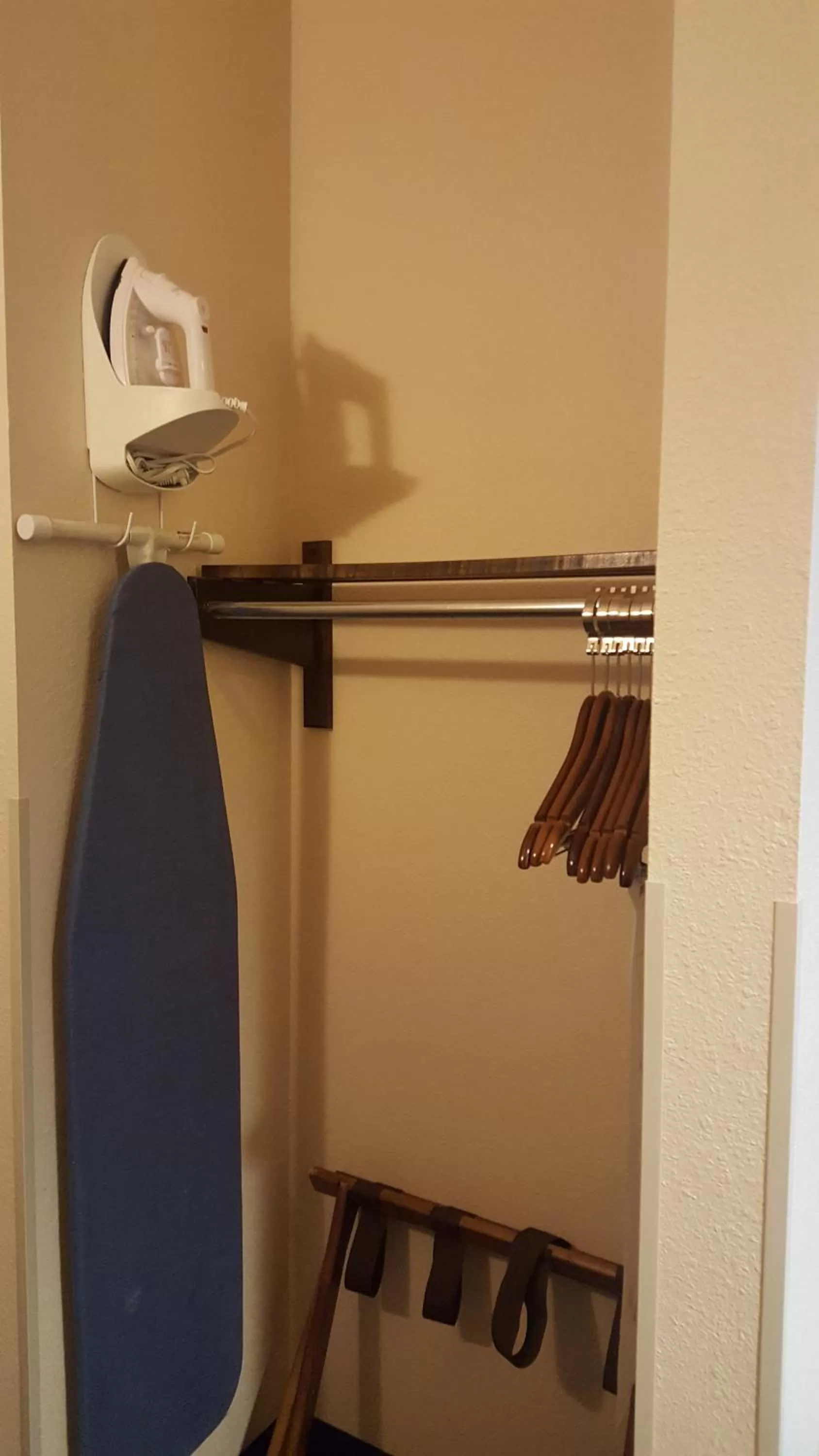 Bedroom in The Rutledge Inn