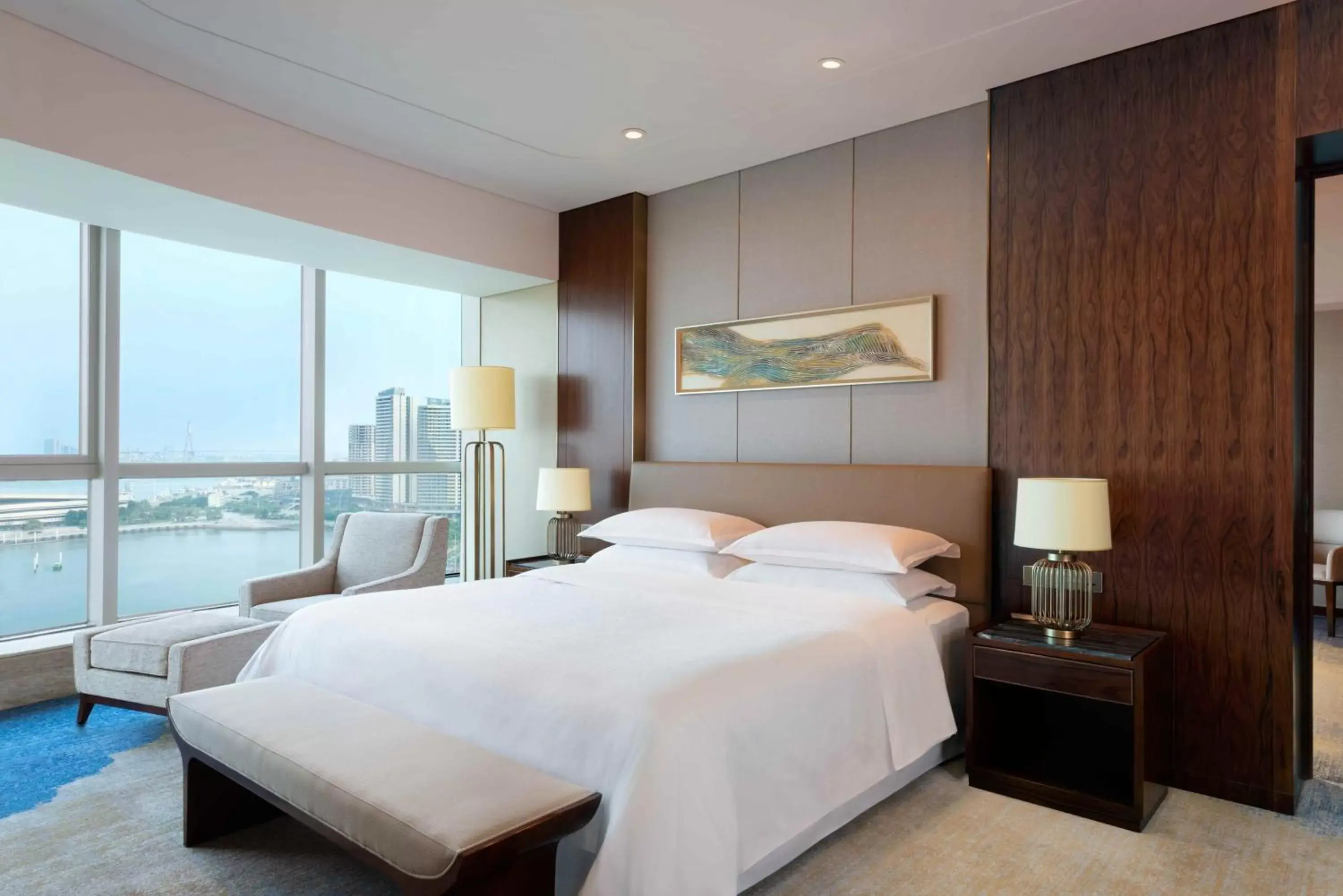 Premier Seaview Suite in Sheraton Zhanjiang Hotel Premier Seaview Suite in Sheraton Zhanjiang Hotel