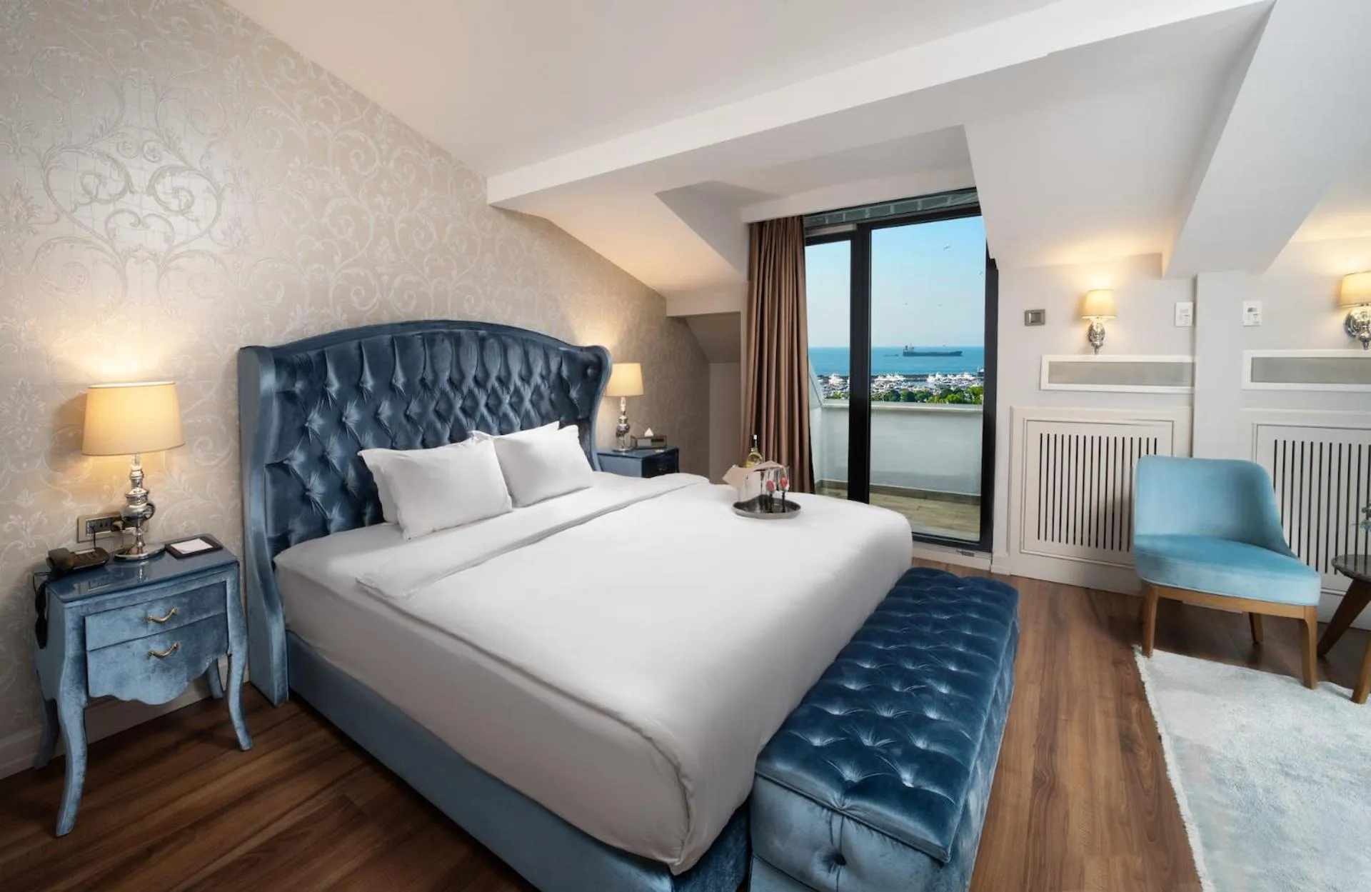 Bed in The Time Hotel Marina