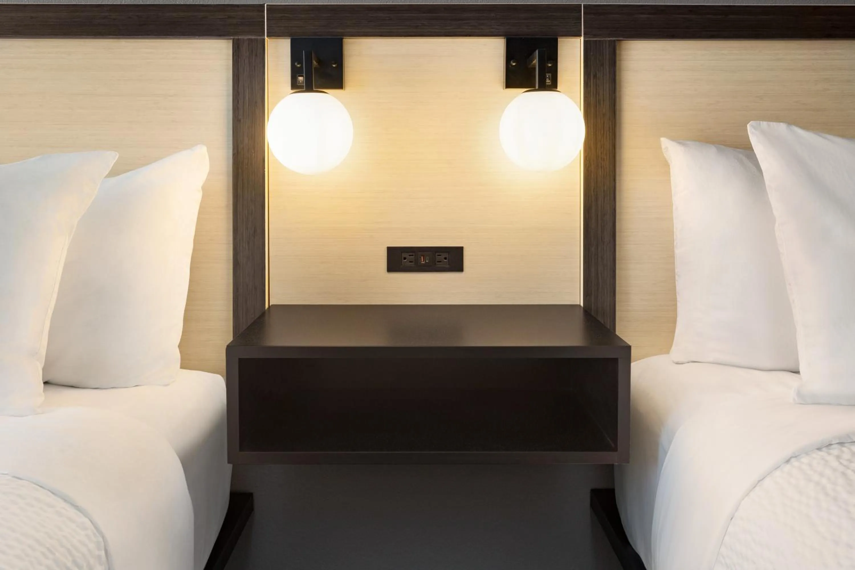 Bedroom, Bed in Ramada by Wyndham Marina