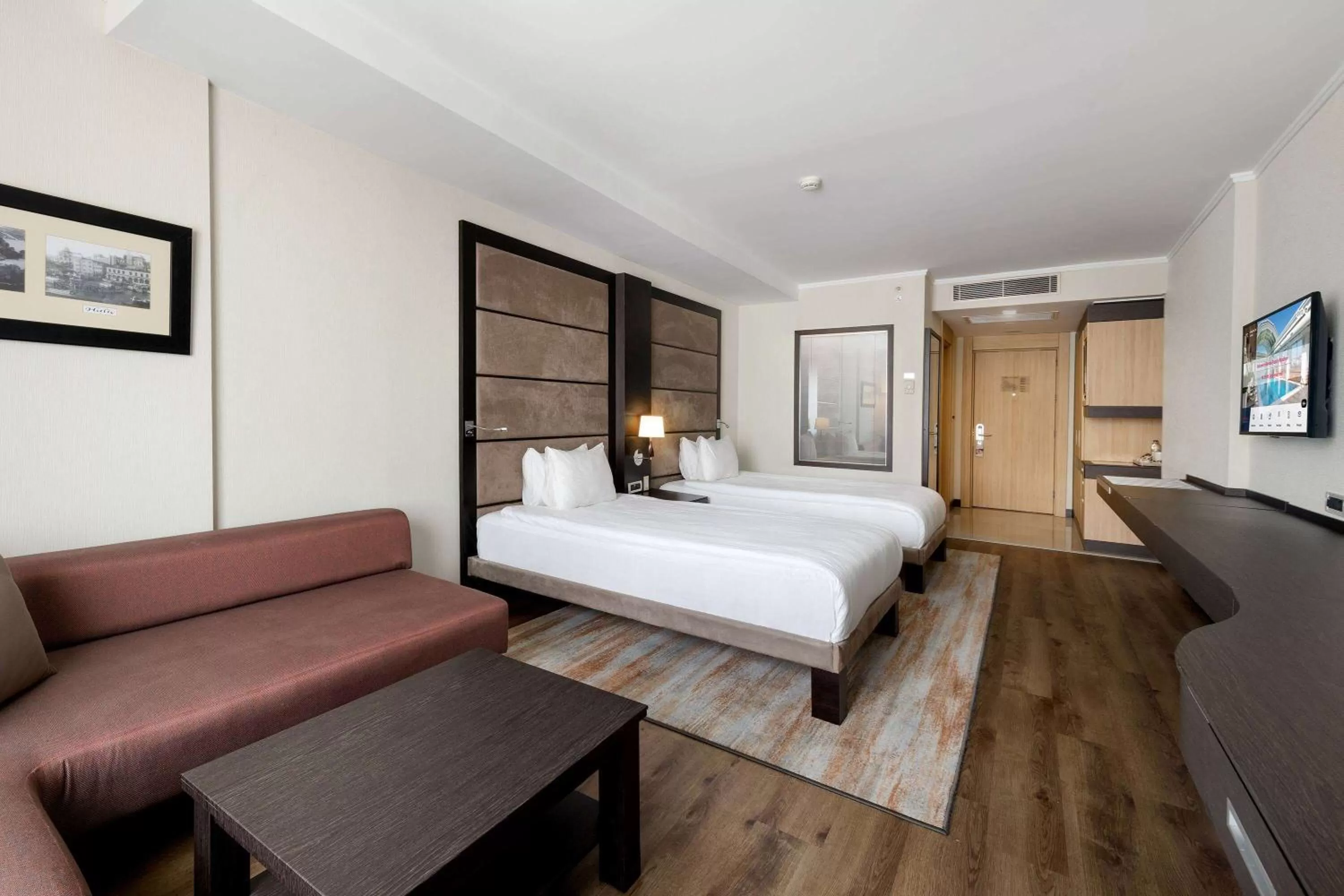 Photo of the whole room, Bed in Ramada Plaza By Wyndham Istanbul City Center
